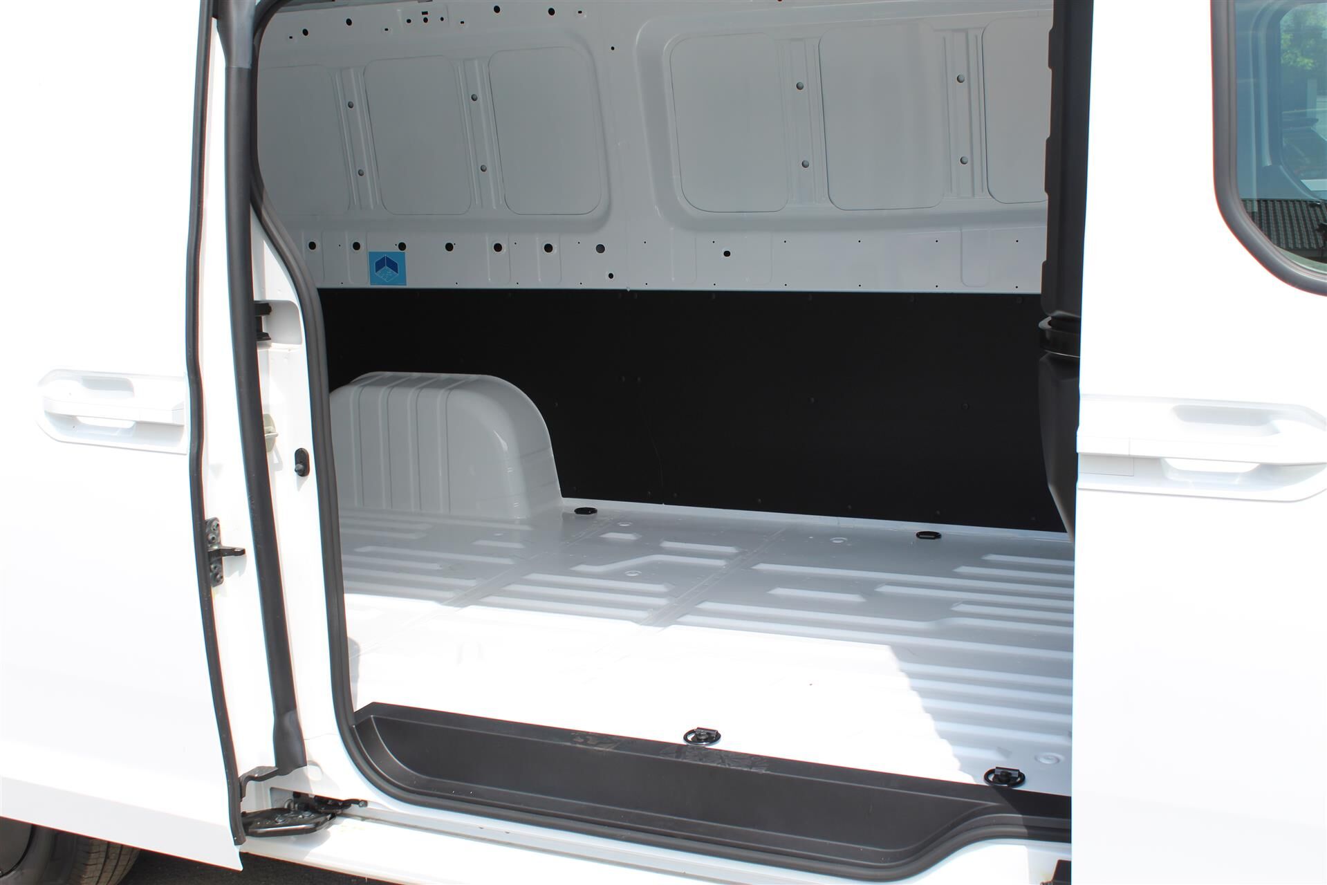 Billede af Farizon SV L2H2 83 kWh 231HK Van Aut.