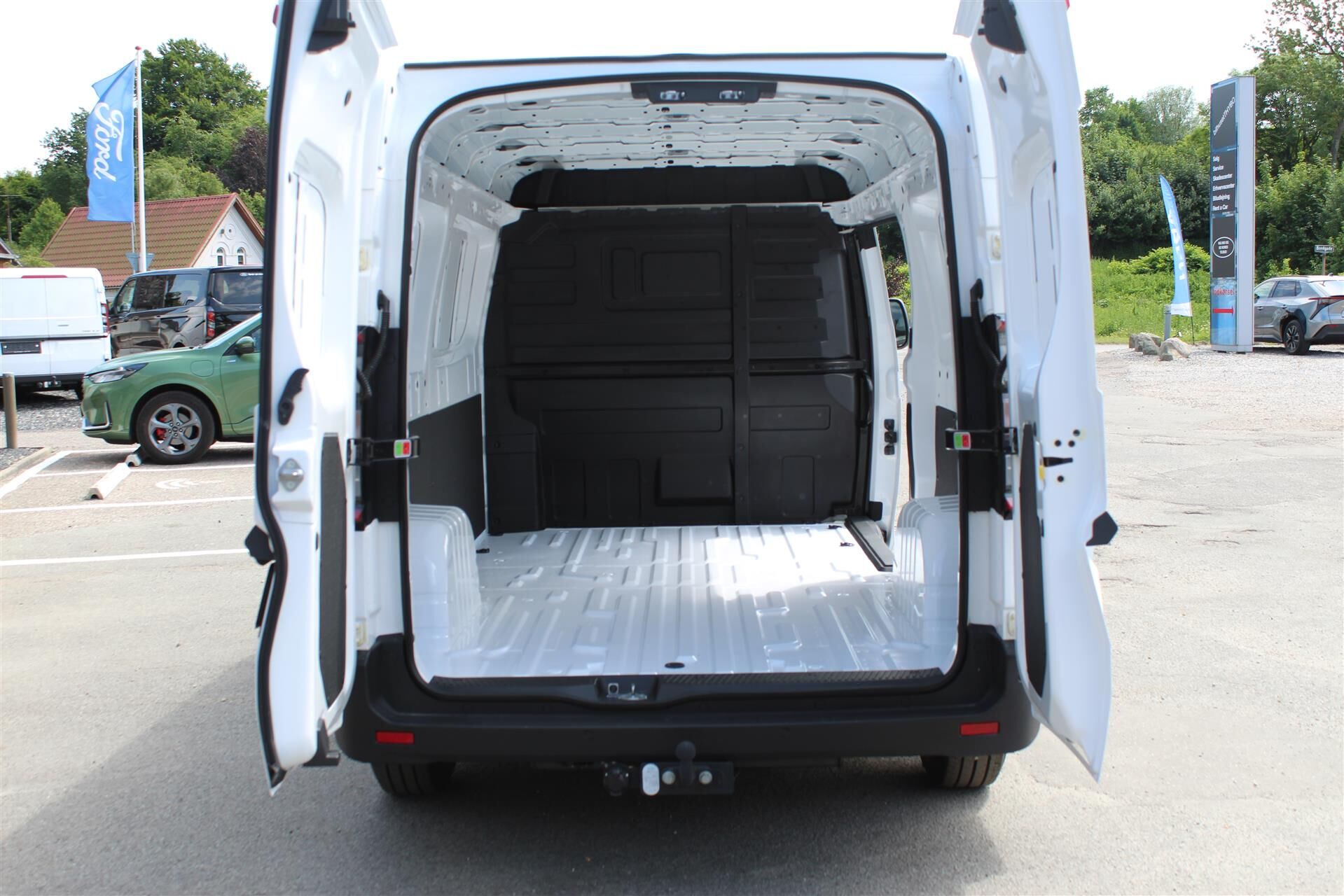Billede af Farizon SV L2H2 83 kWh 231HK Van Aut.