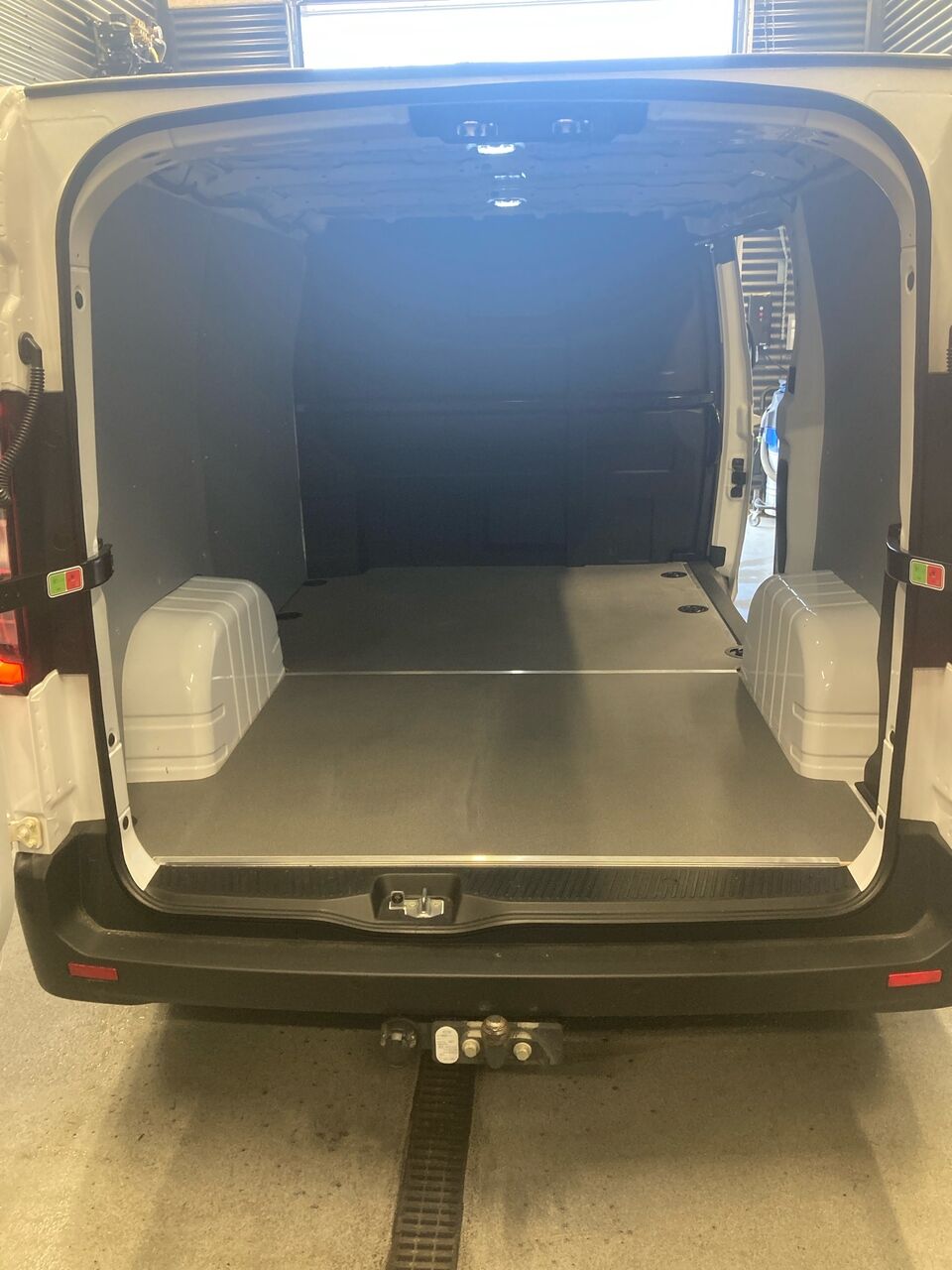 Billede af Farizon SV L1H1 83 kWh 231HK Van Aut.