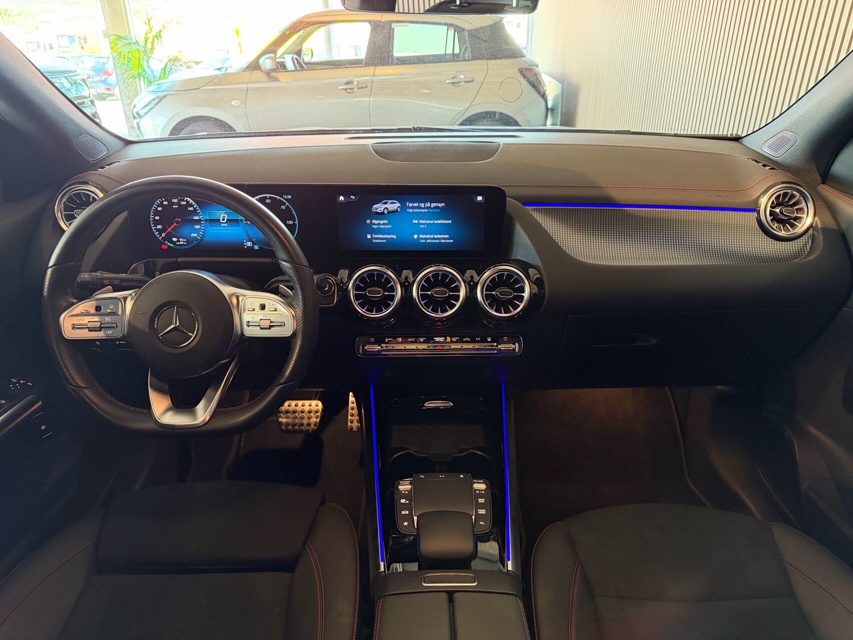 Billede af Mercedes-Benz EQA 250+ EL AMG Line 190HK 5d Aut.