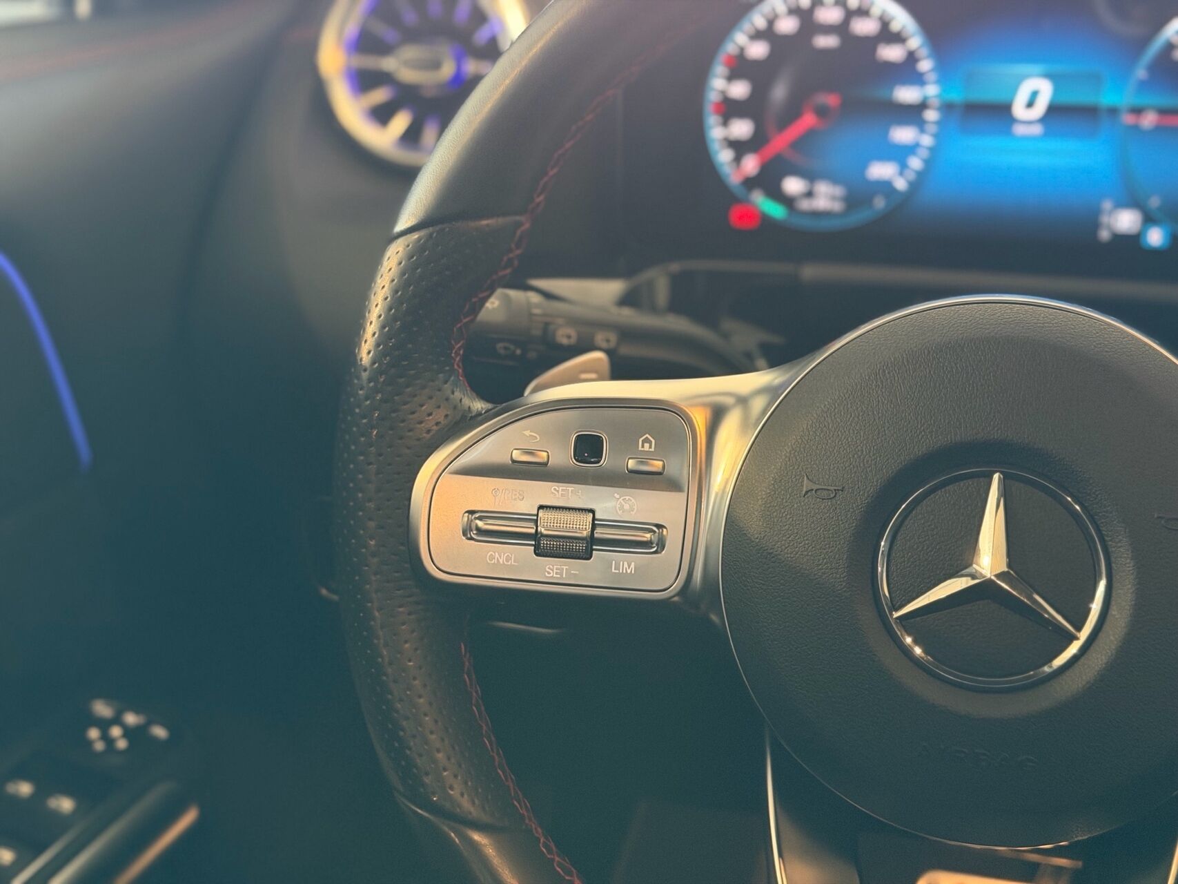 Billede af Mercedes-Benz EQA 250+ EL AMG Line 190HK 5d Aut.