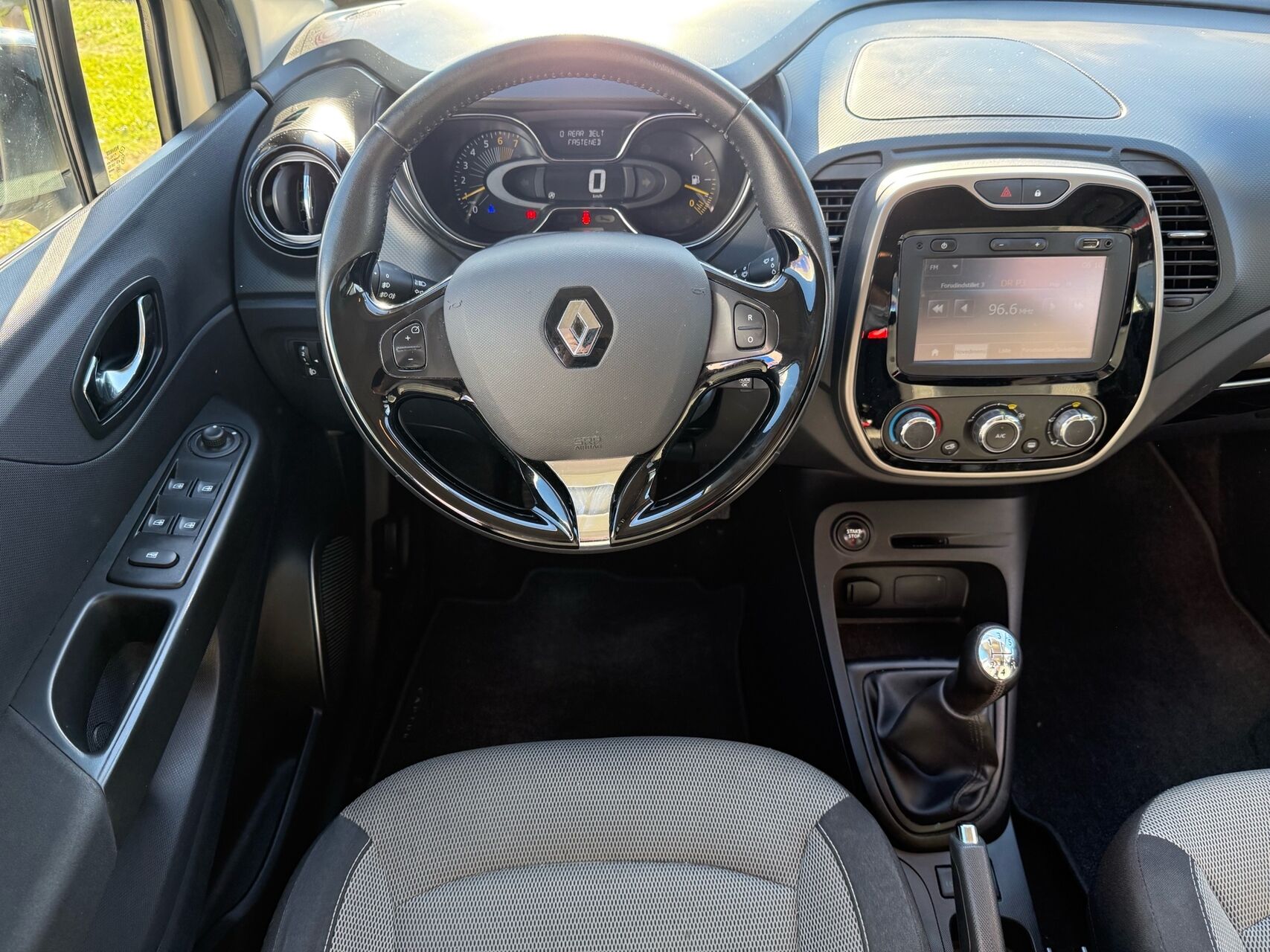 Billede af Renault Captur 0,9 TCE Expression Energy 90HK 5d