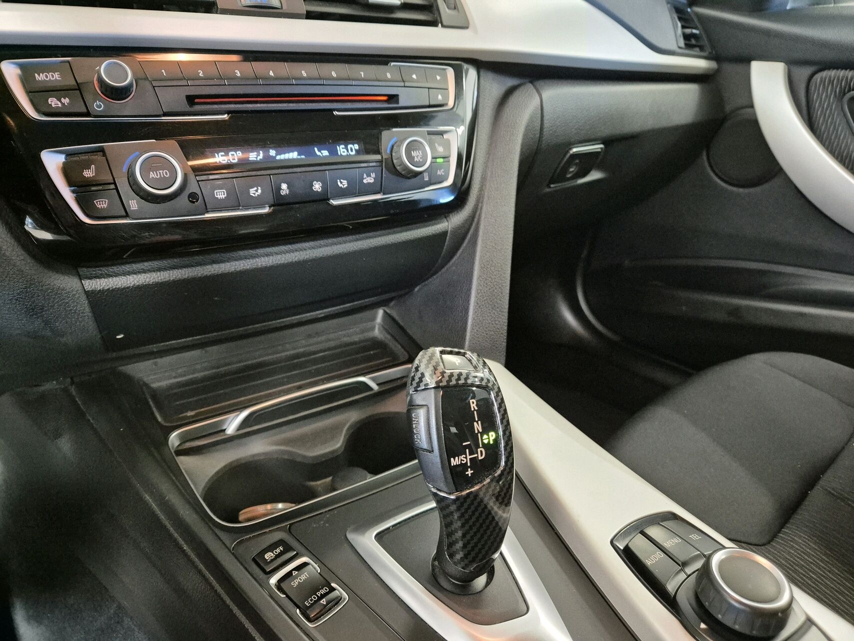 Billede af BMW 320d Touring 2,0 D Advantage Steptronic 190HK Stc 8g Aut.