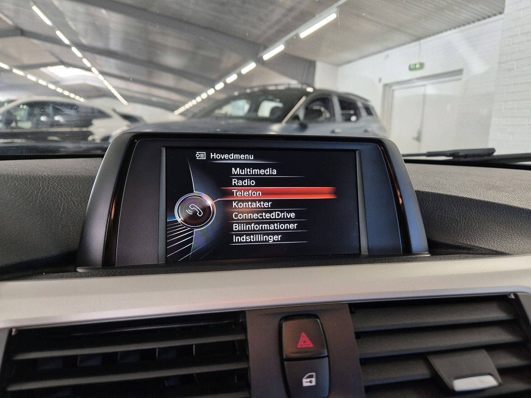 Billede af BMW 320d Touring 2,0 D Advantage Steptronic 190HK Stc 8g Aut.