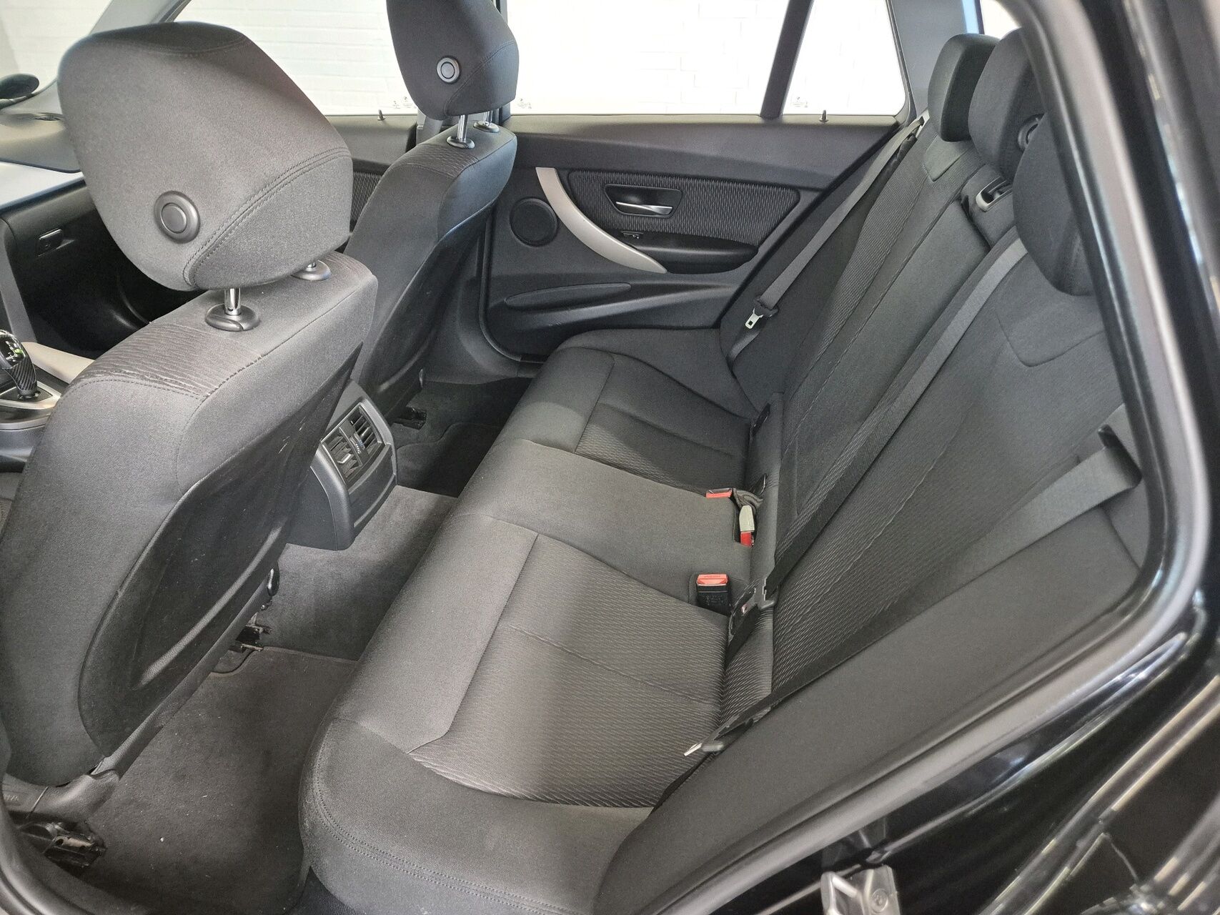 Billede af BMW 320d Touring 2,0 D Advantage Steptronic 190HK Stc 8g Aut.