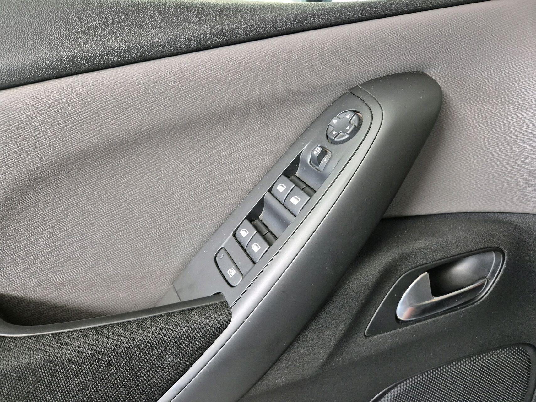 Billede af Citroën Grand C4 Picasso 1,6 Blue HDi Iconic start/stop 120HK 6g