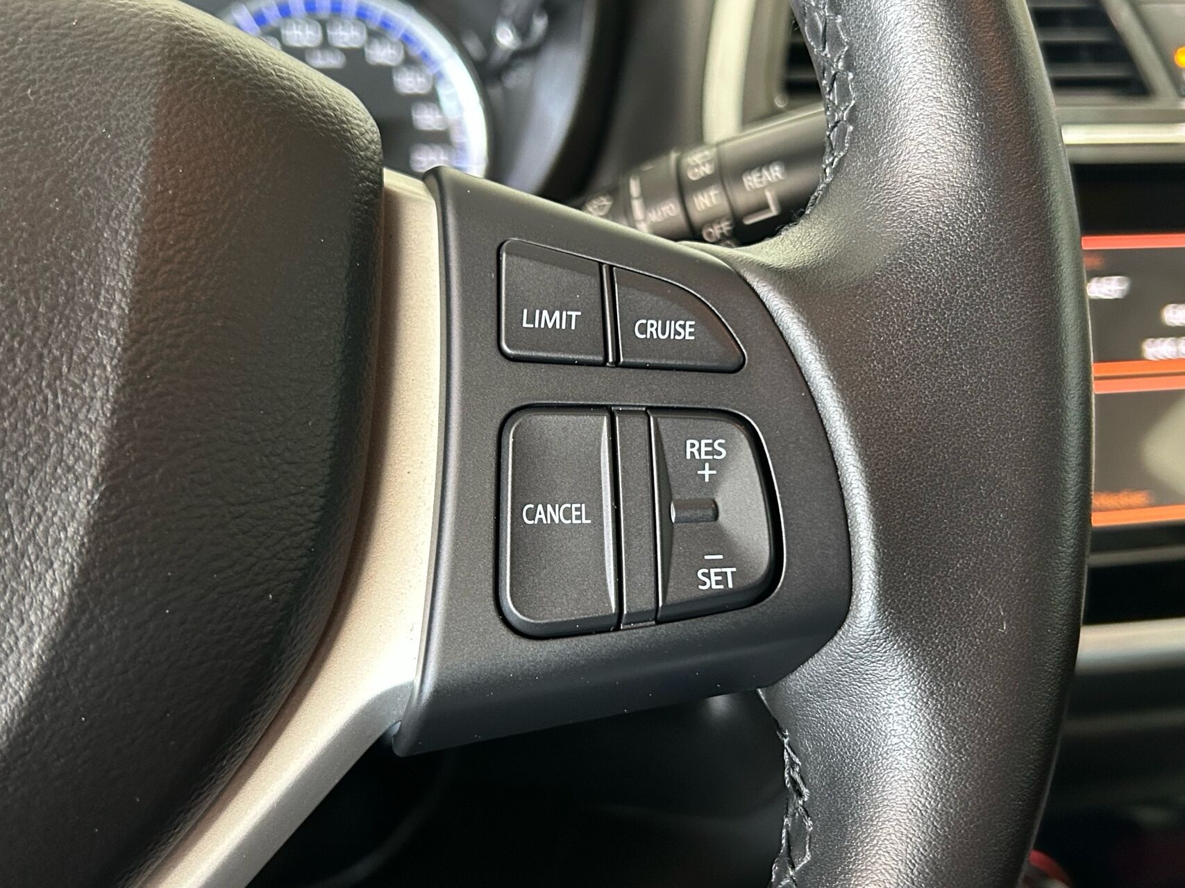 Billede af Suzuki S-Cross 1,0 Boosterjet Active 112HK 5d