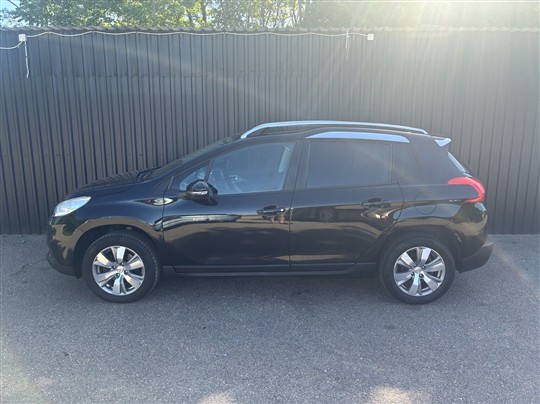 Peugeot 2008 1,2 e-THP Active 110HK