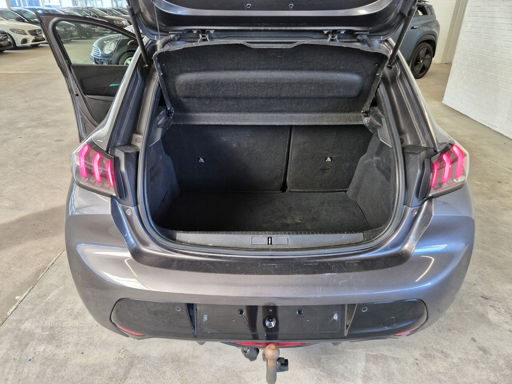 Billede af Peugeot 208 1,5 BlueHDi Allure Sky 102HK 5d 6g