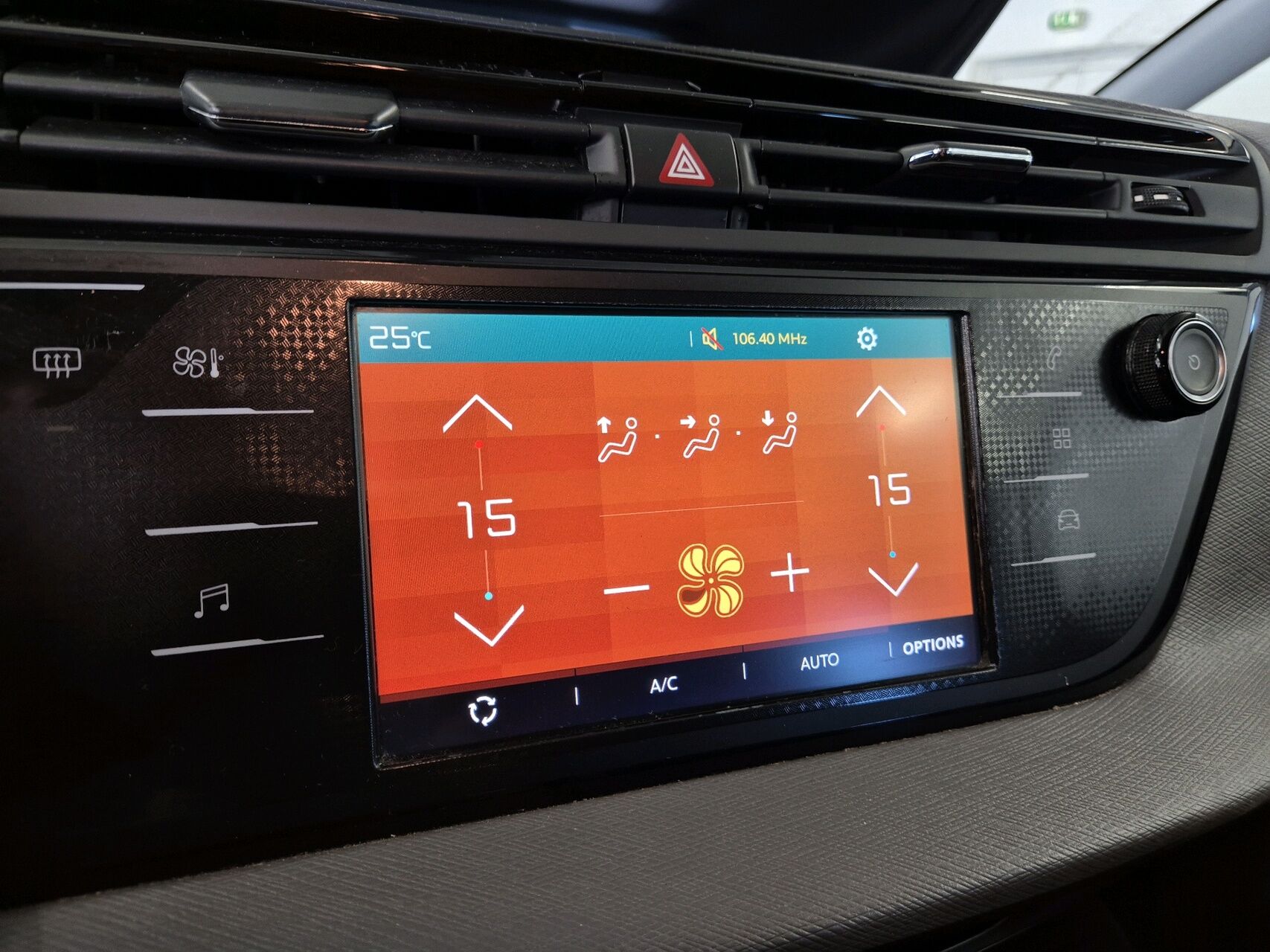 Billede af Citroën Grand C4 Picasso 1,2 PureTech Iconic Limited start/stop 130HK