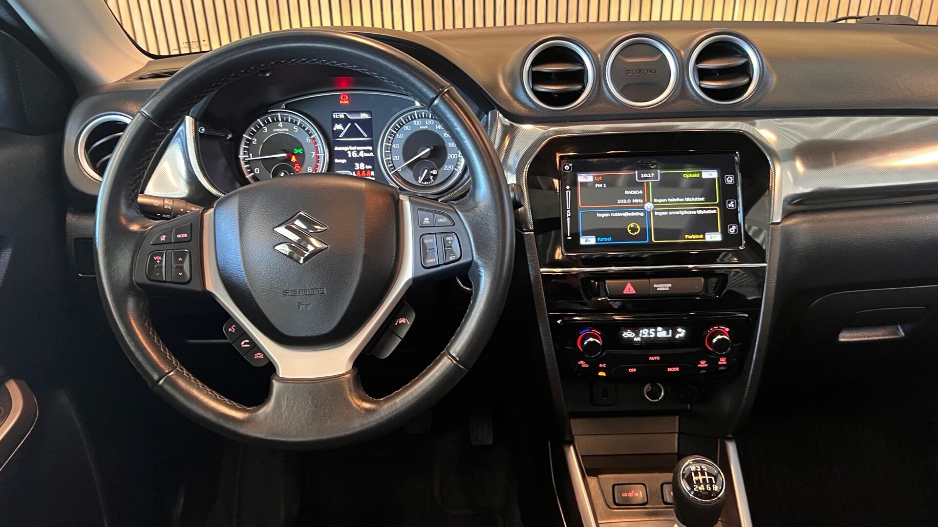 Billede af Suzuki Vitara 1,4 Boosterjet  Mild hybrid Adventure 129HK 5d 6g
