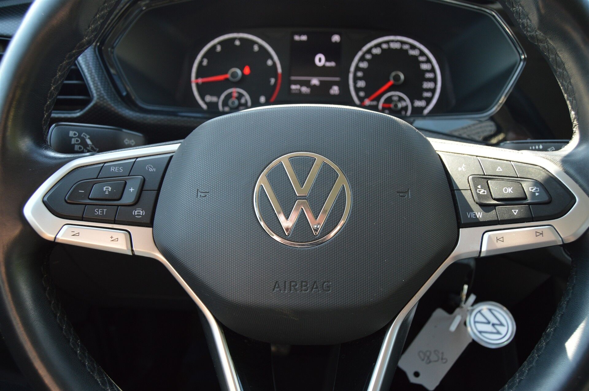 Billede af VW T-Cross 1,0 TSI Life Team 110HK 5d 6g