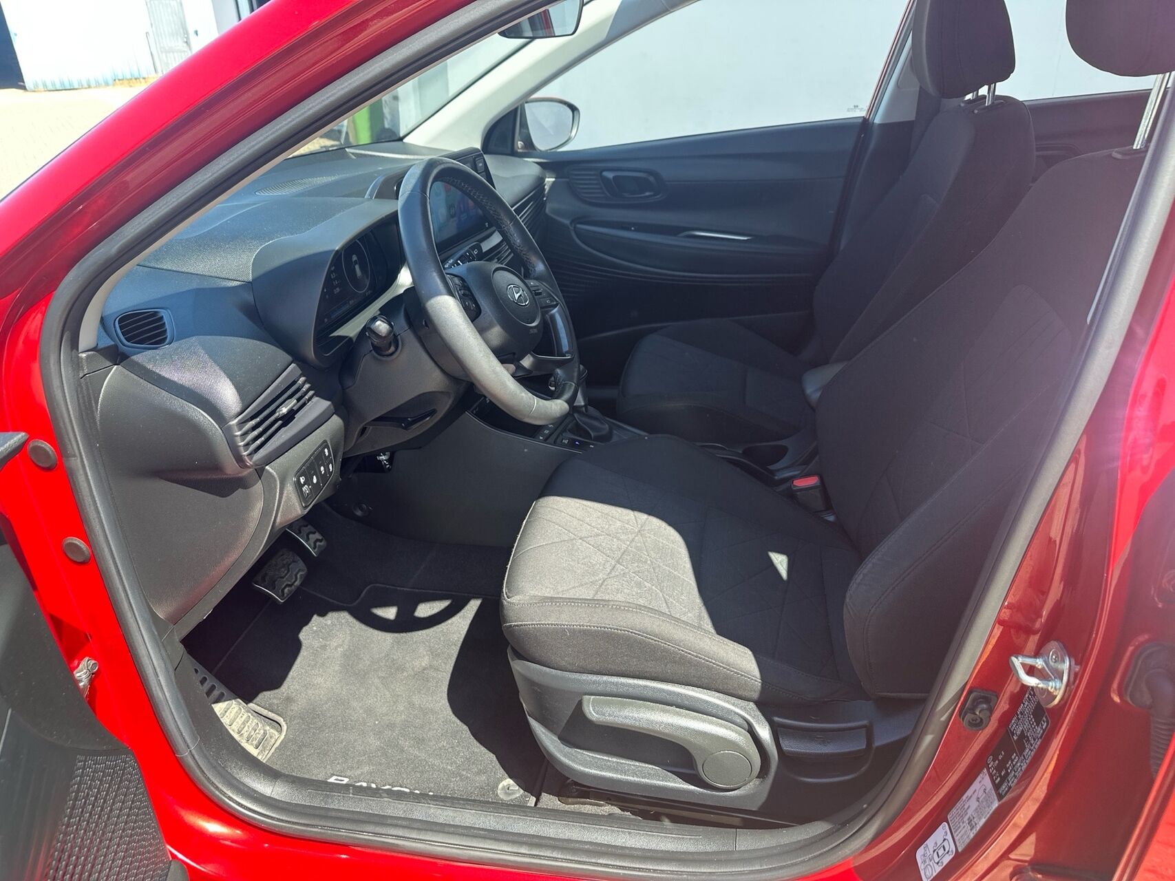 Billede af Hyundai Bayon 1,0 T-GDI Essential Komfort DCT 100HK 5d 7g Aut.
