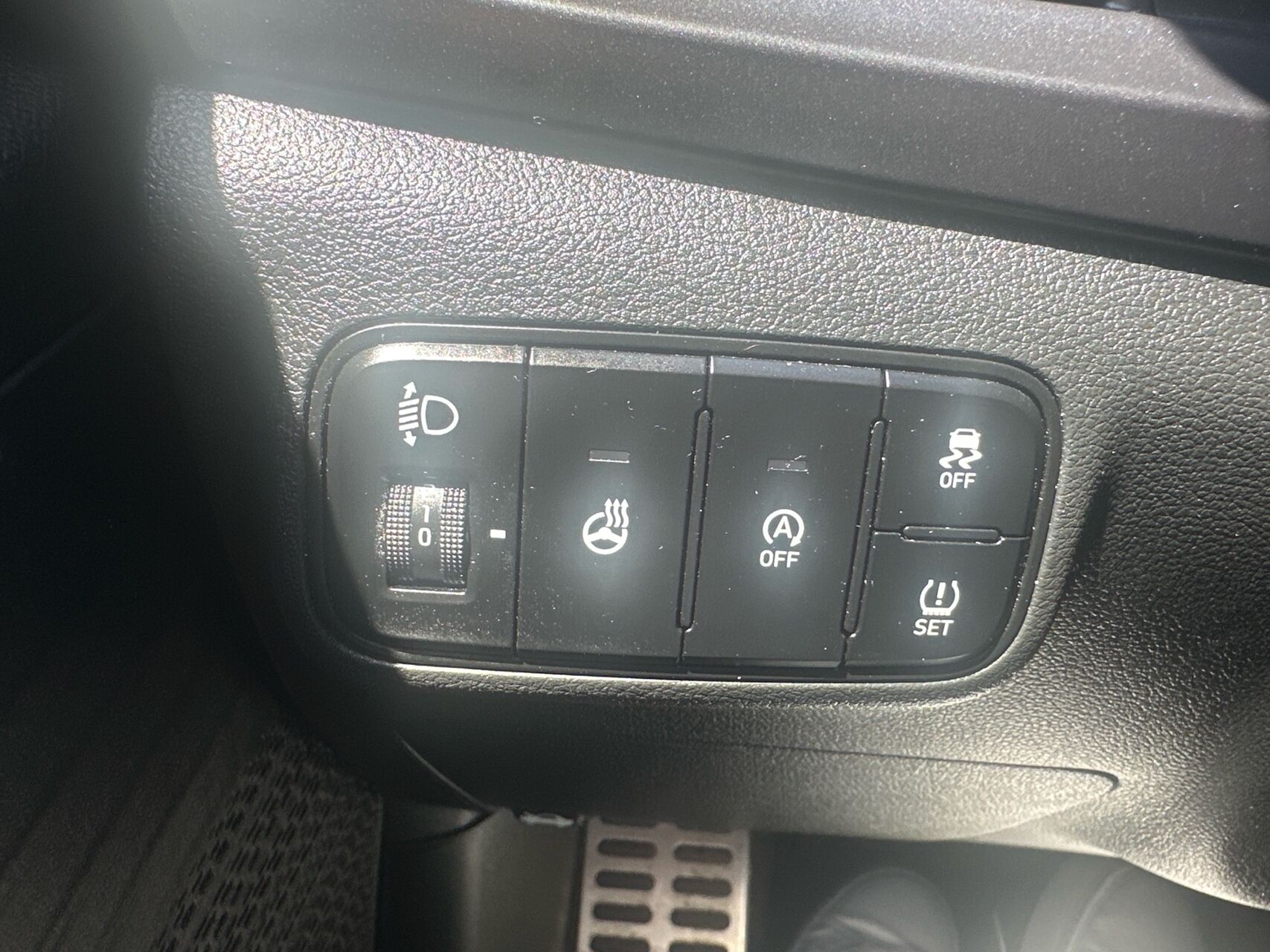 Billede af Hyundai Bayon 1,0 T-GDI Essential Komfort DCT 100HK 5d 7g Aut.