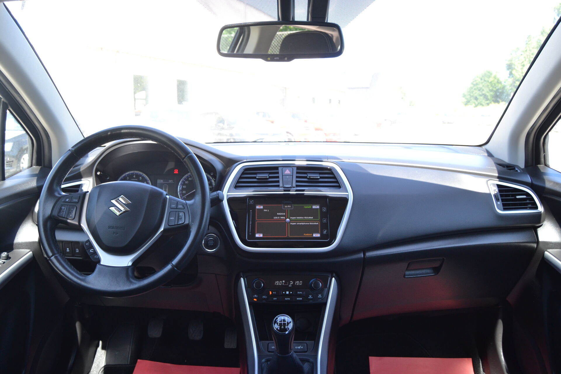 Billede af Suzuki S-Cross 1,0 Boosterjet Active 112HK 5d
