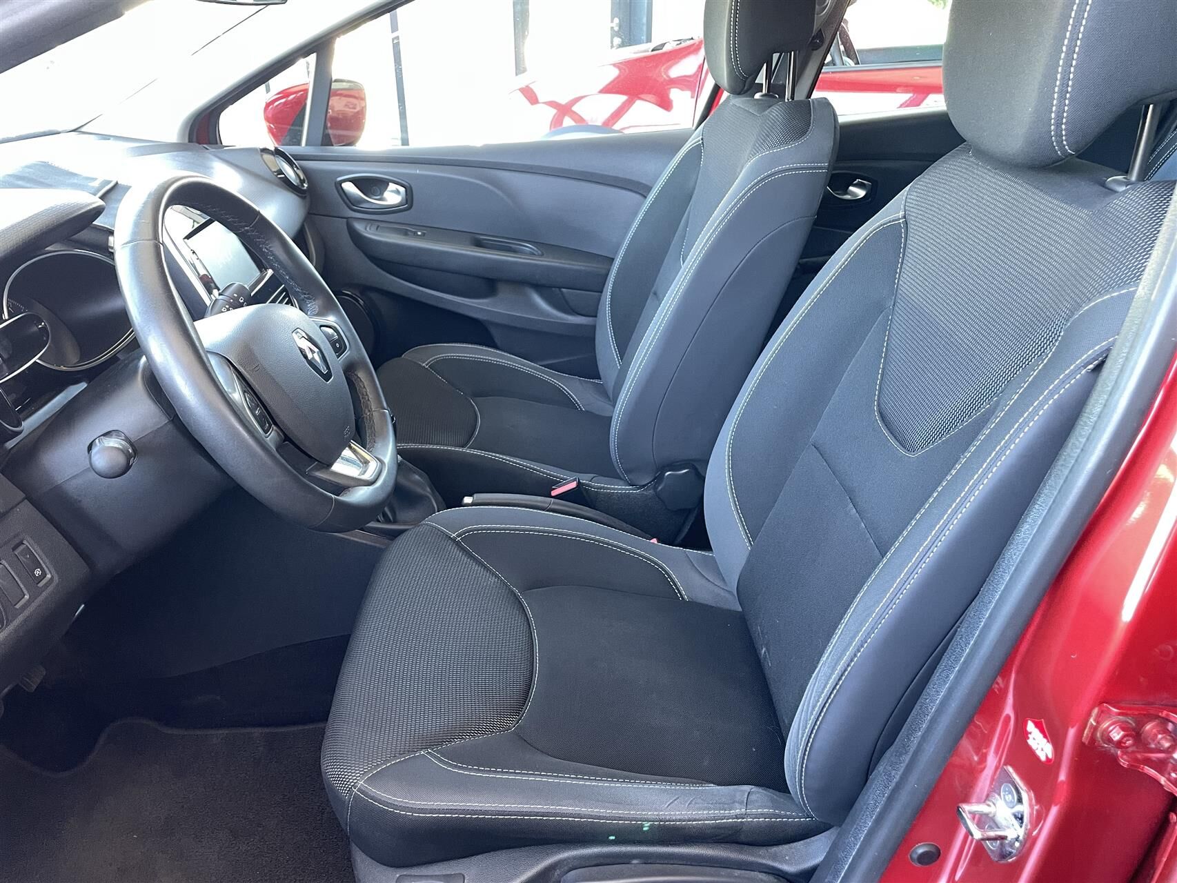 Billede af Renault Clio Sport Tourer 0,9 Energy TCe Zen 90HK Stc