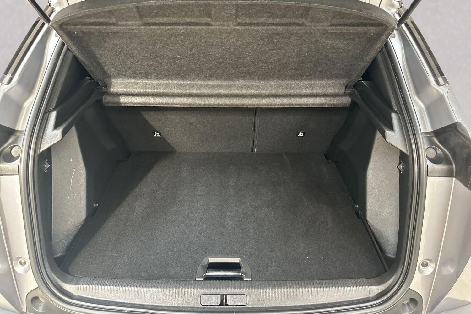 Billede af Peugeot e-2008 EL GT 136HK 5d Aut.