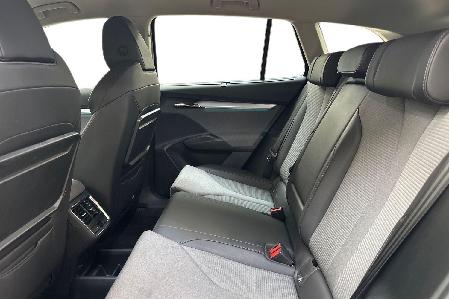 Billede af Skoda Enyaq 60 iV Plus 180HK 5d Aut.