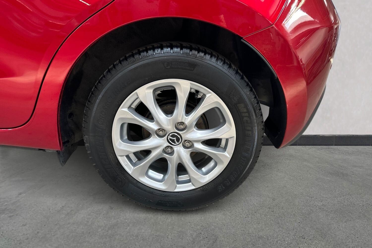 Billede af Mazda 2 1,5 Skyactiv-G Niseko 90HK 5d