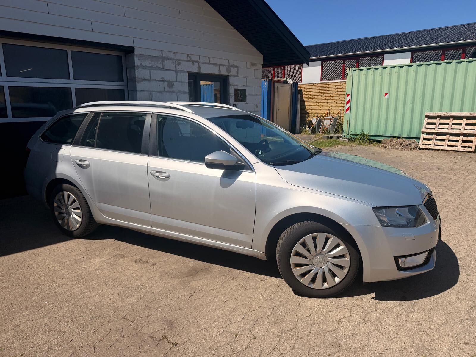 Billede af Skoda Octavia Combi 1,6 TDI Common Rail DPF Elegance 105HK Stc