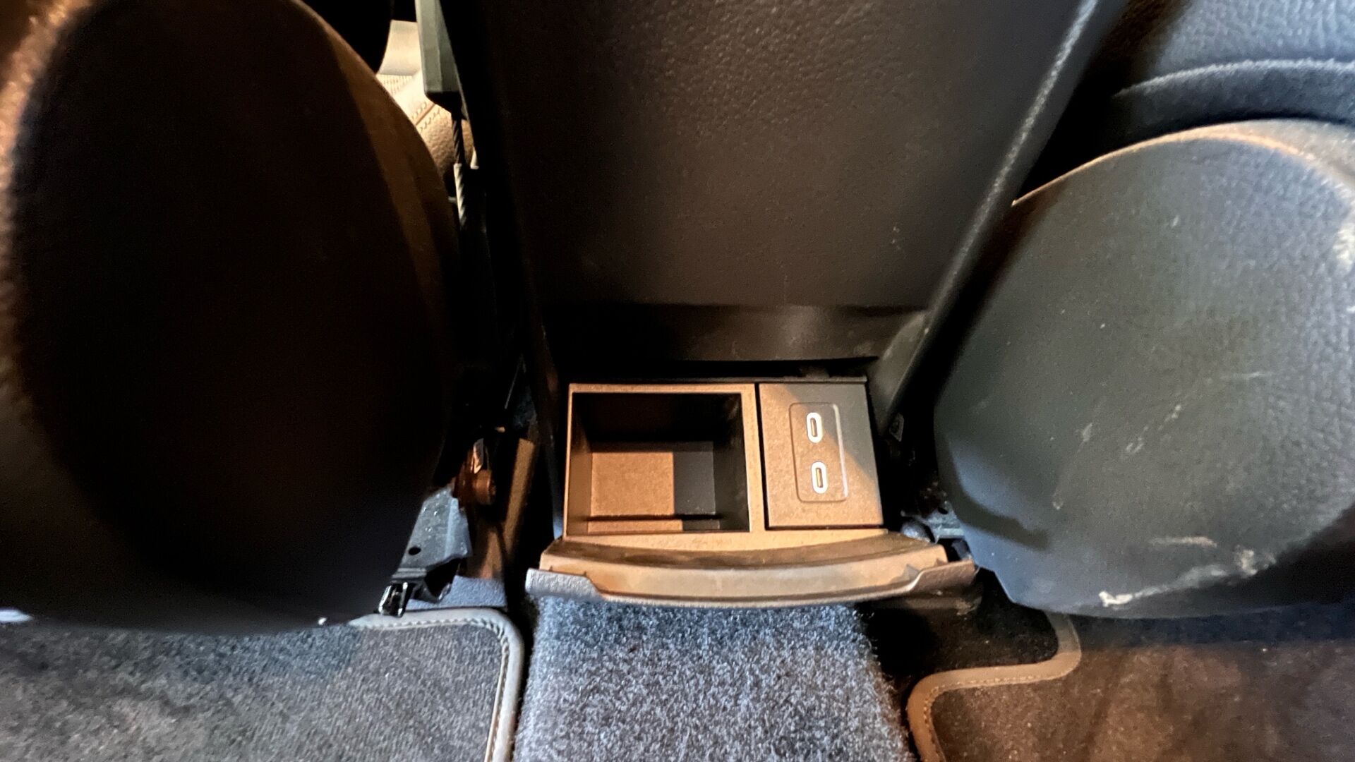 Billede af Mercedes-Benz EQB 250+ EL Progressive 190HK 5d Aut.