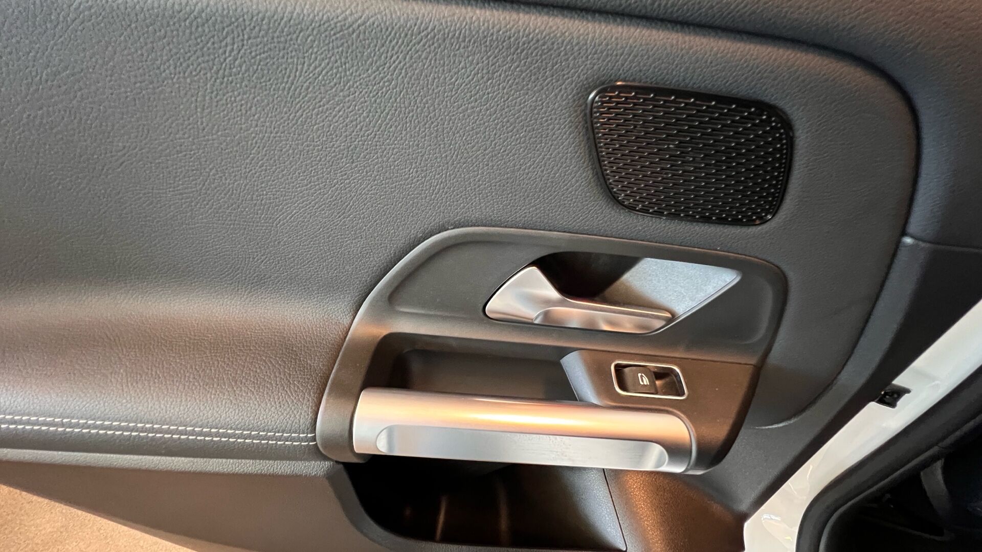 Billede af Mercedes-Benz EQB 250+ EL Progressive 190HK 5d Aut.