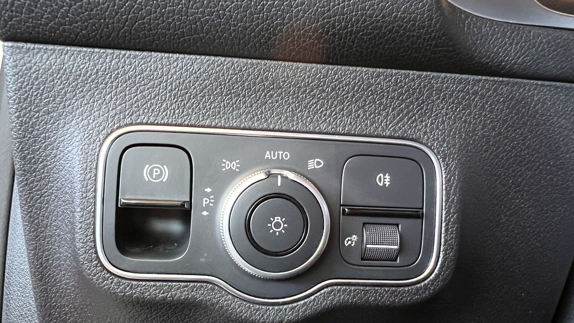 Billede af Mercedes-Benz EQB 250+ EL Progressive 190HK 5d Aut.