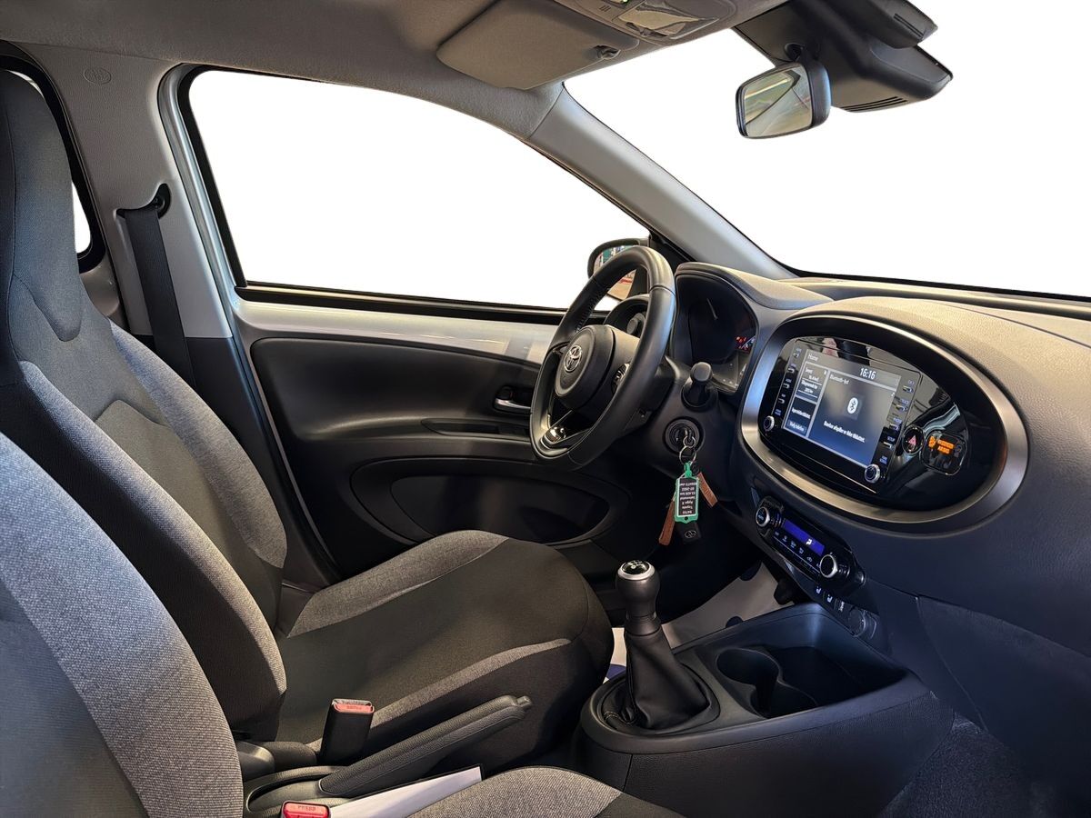 Billede af Toyota Aygo X 1,0 VVT-I Active 72HK 5d