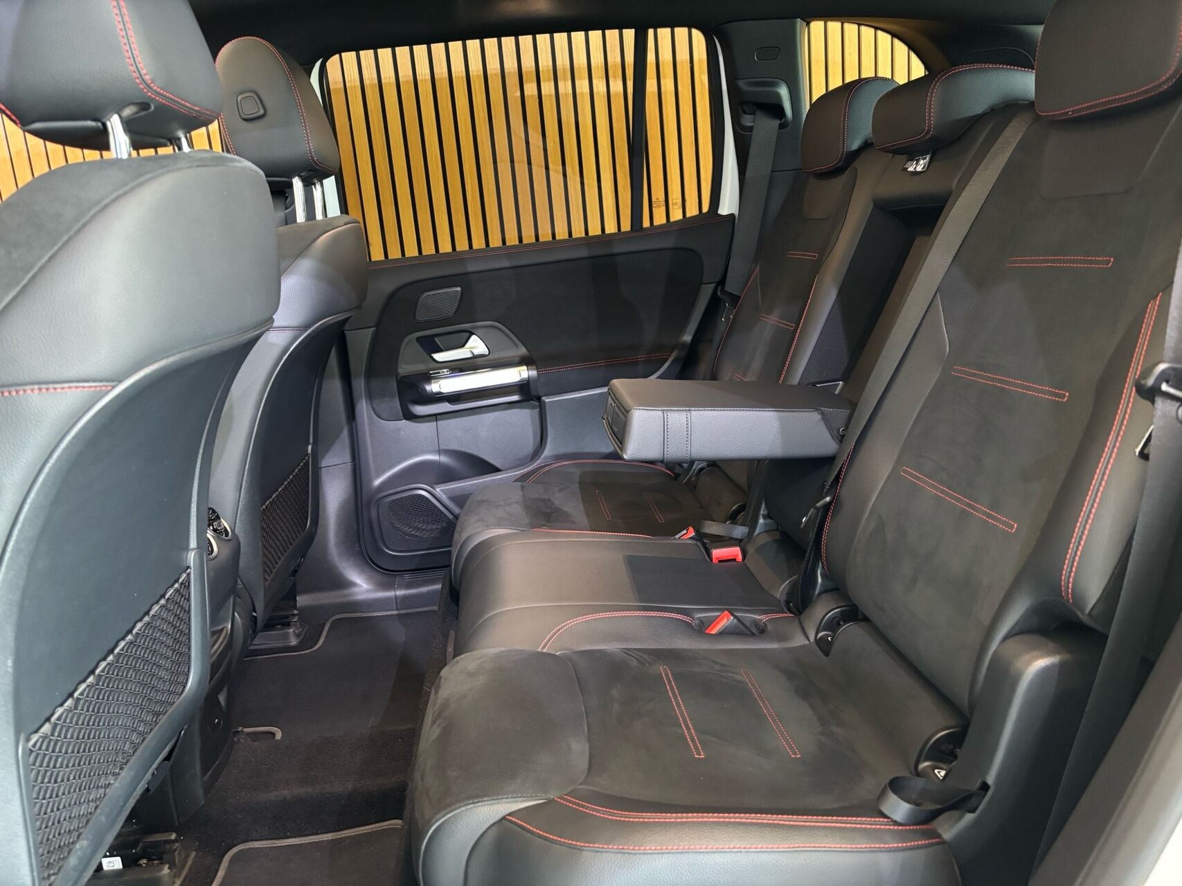 Billede af Mercedes-Benz EQB 300 EL AMG Line 4Matic 228HK 5d Aut.