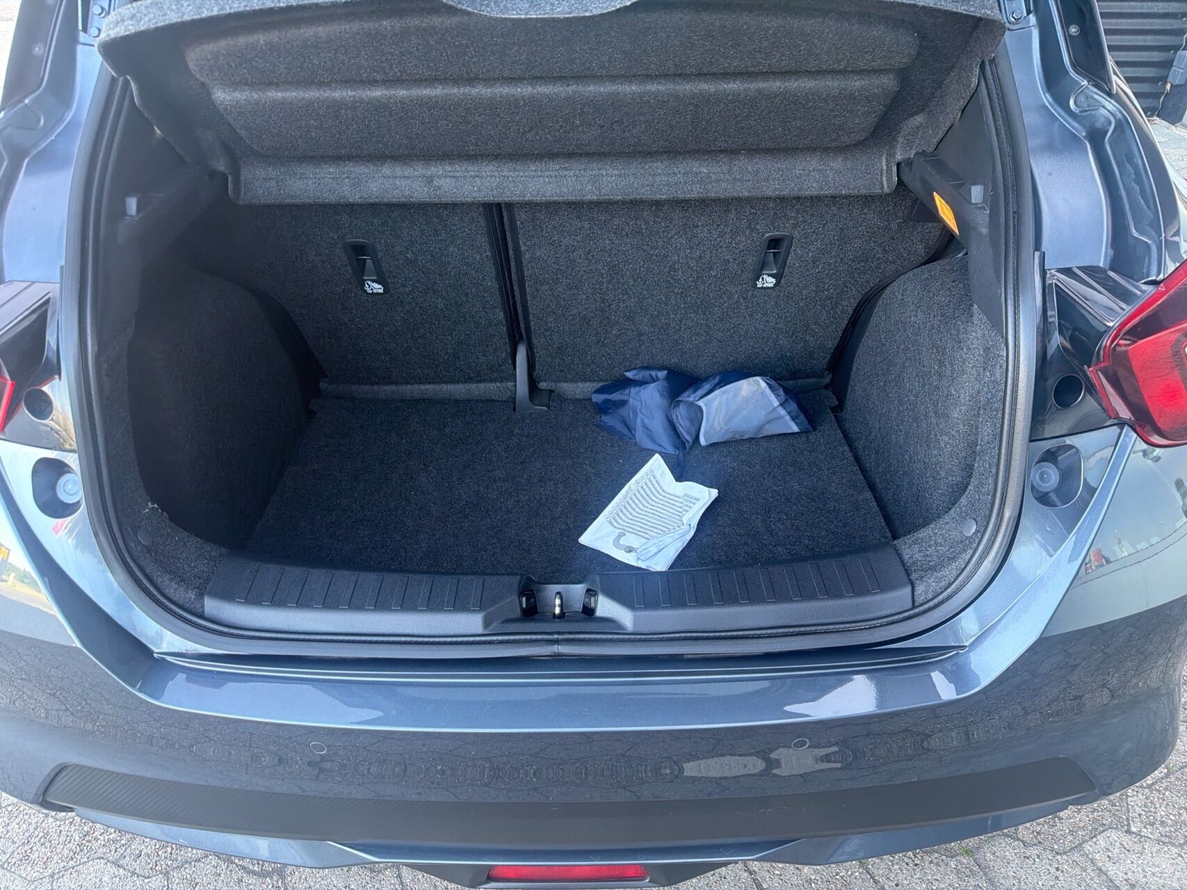Billede af Nissan Micra 1,0 IG-T N-Connecta Start/Stop 100HK 5d