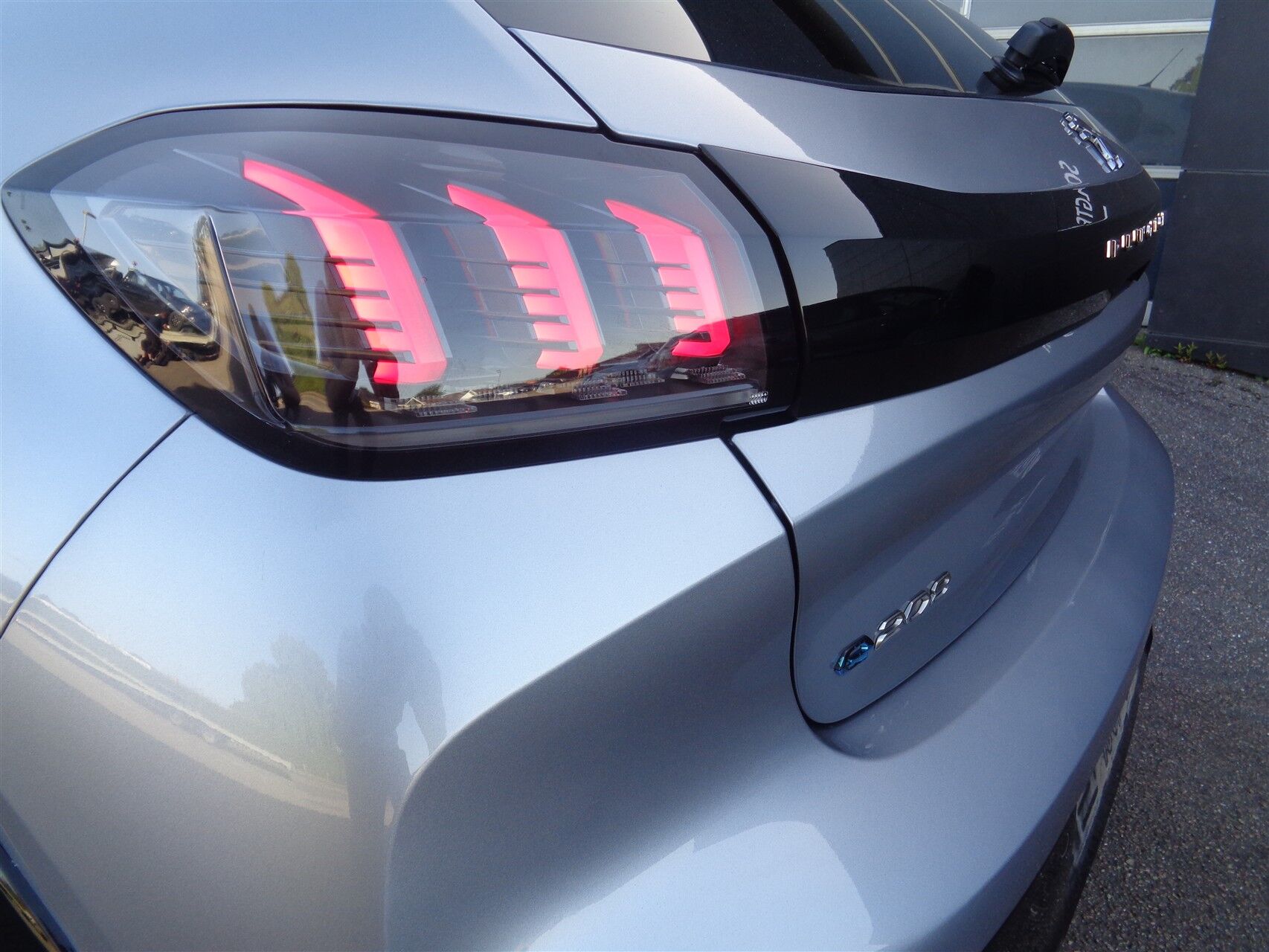 Billede af Peugeot e-208 EL Allure 136HK 5d Aut.