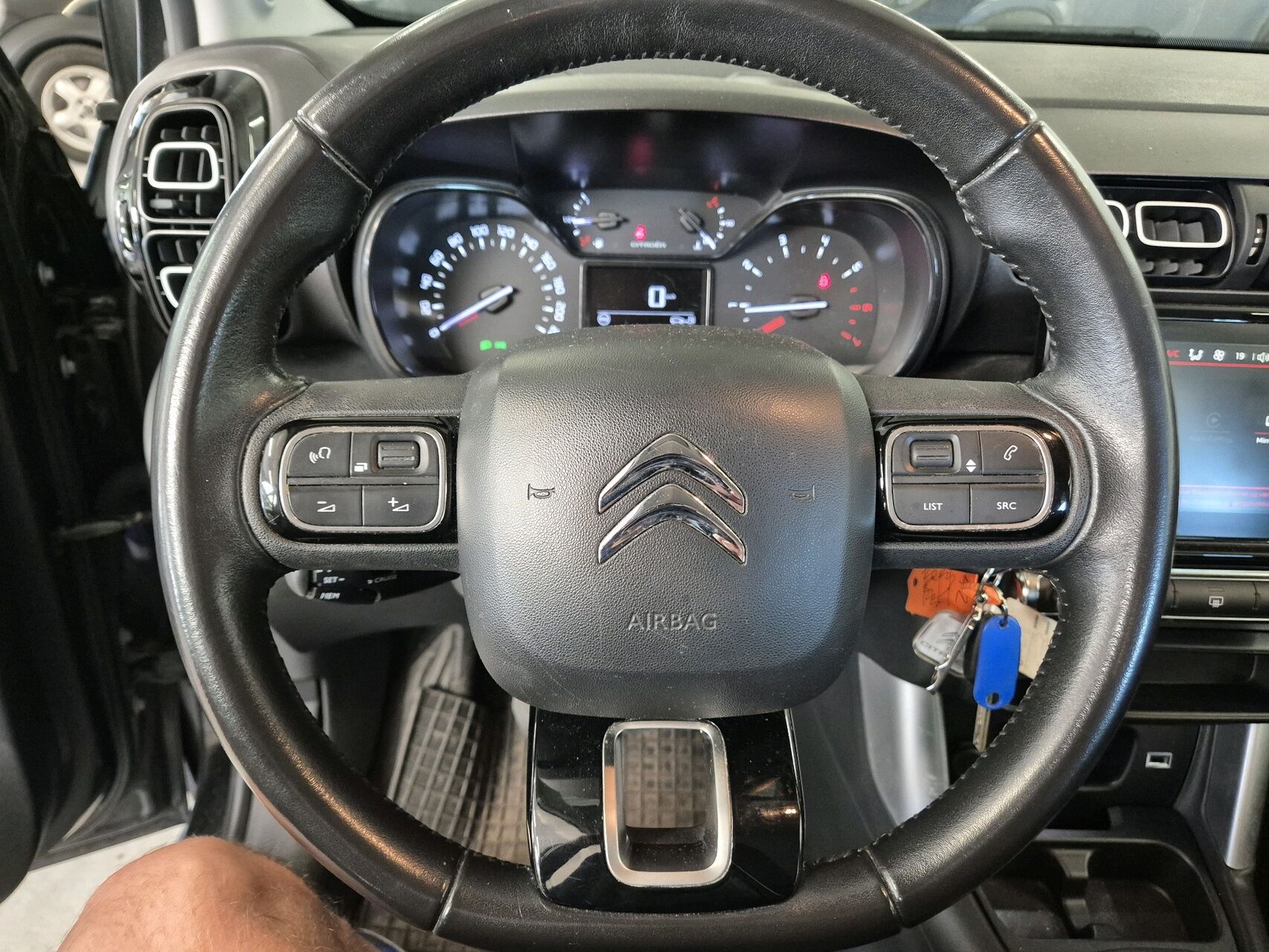 Billede af Citroën C3 Aircross 1,6 Blue HDi Iconic start/stop 100HK Van