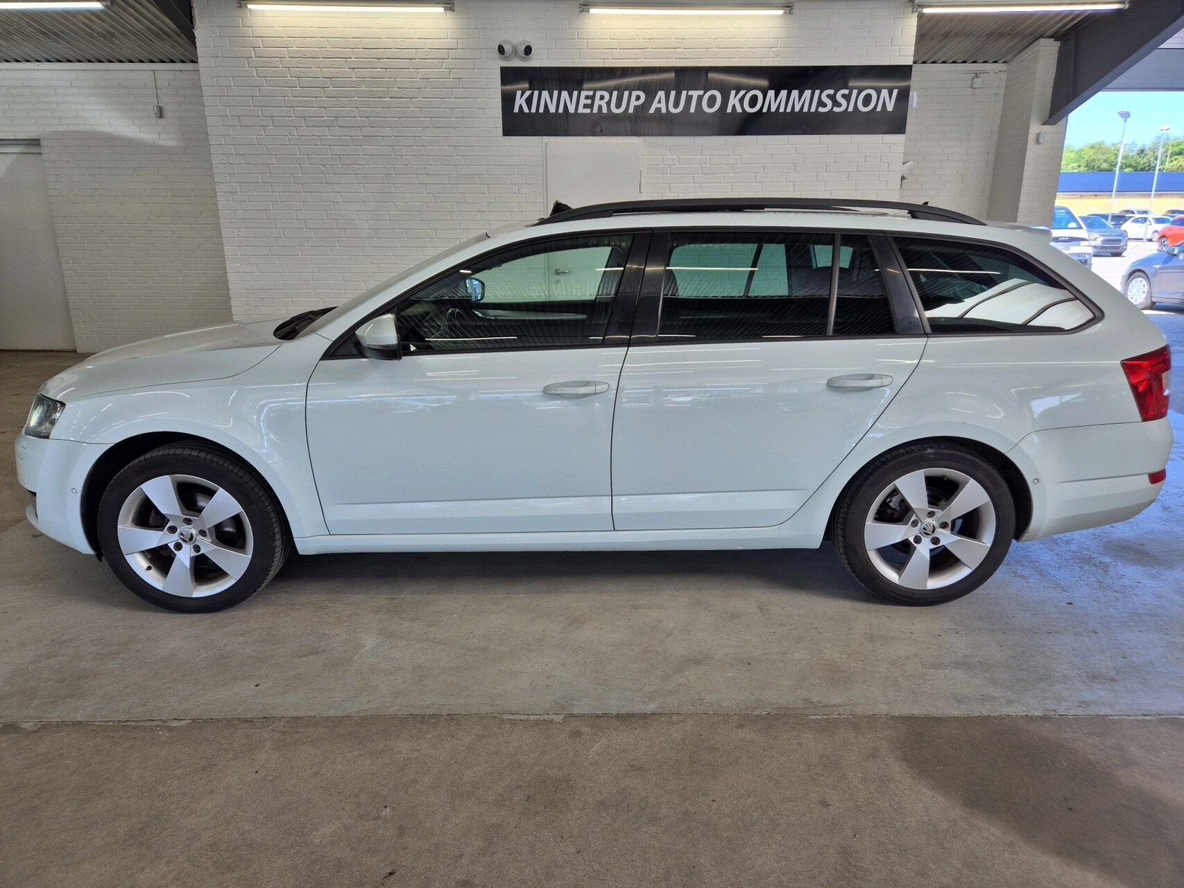 Billede af Skoda Octavia Combi 2,0 TDI Ambition DSG 150HK Stc 6g Aut.