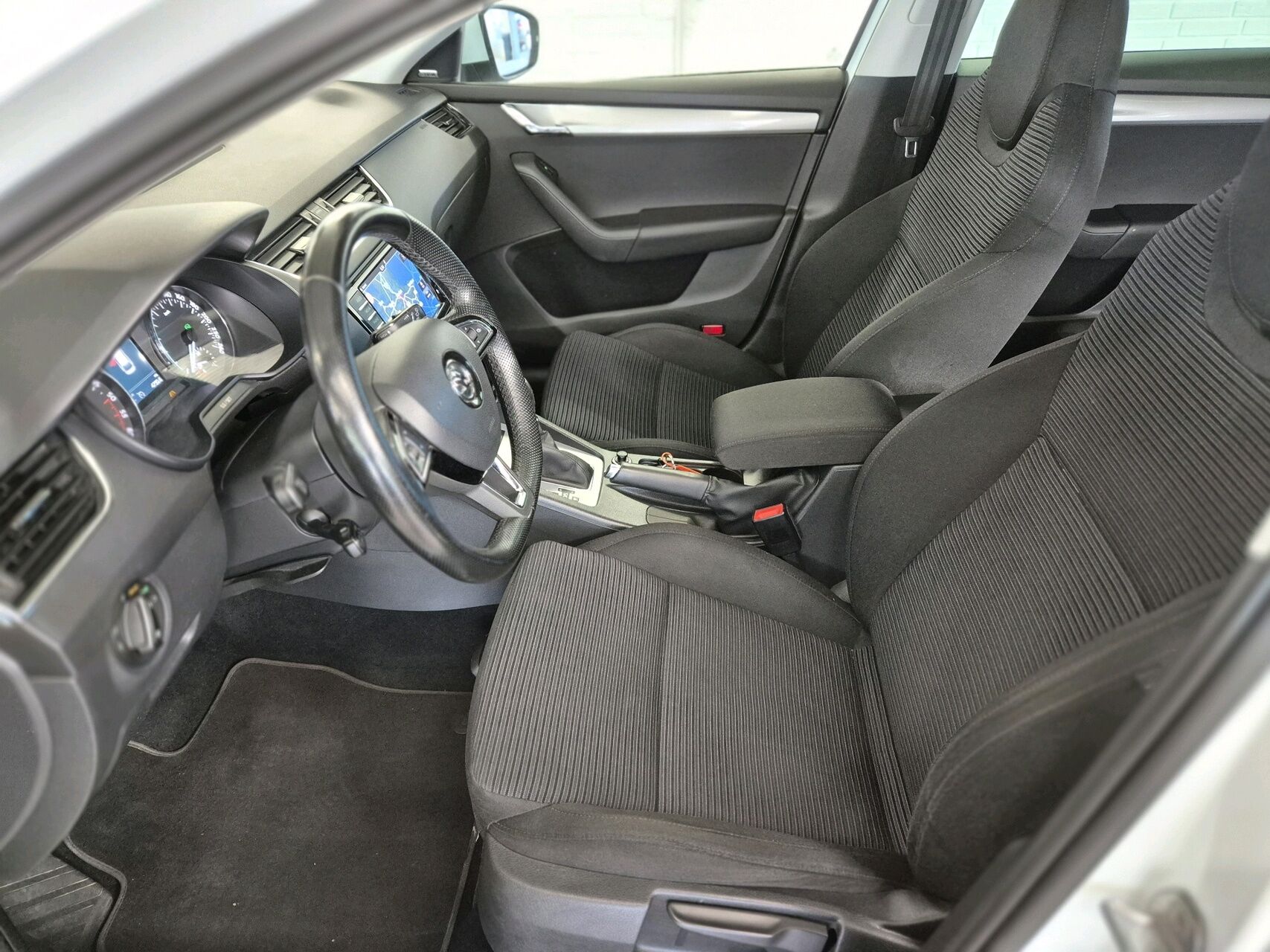 Billede af Skoda Octavia Combi 2,0 TDI Ambition DSG 150HK Stc 6g Aut.