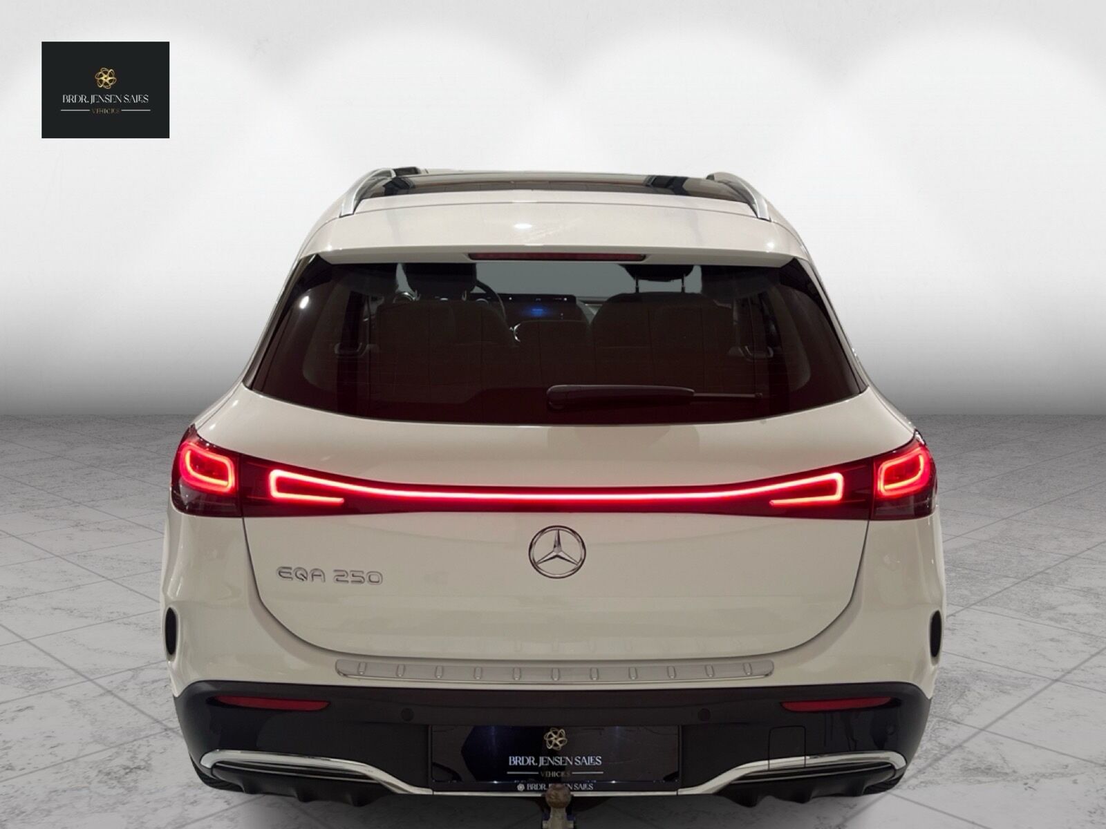 Billede af Mercedes-Benz EQA 250 EL AMG Premium Plus 190HK 5d Aut.