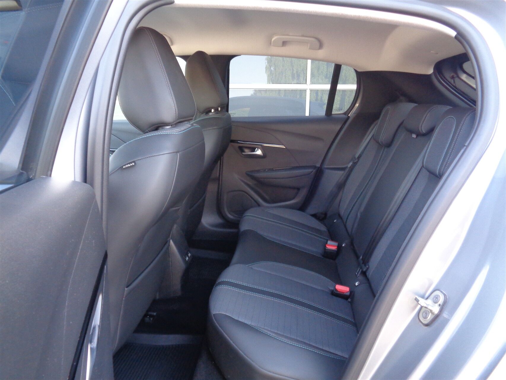 Billede af Peugeot e-208 EL Allure 136HK 5d Aut.