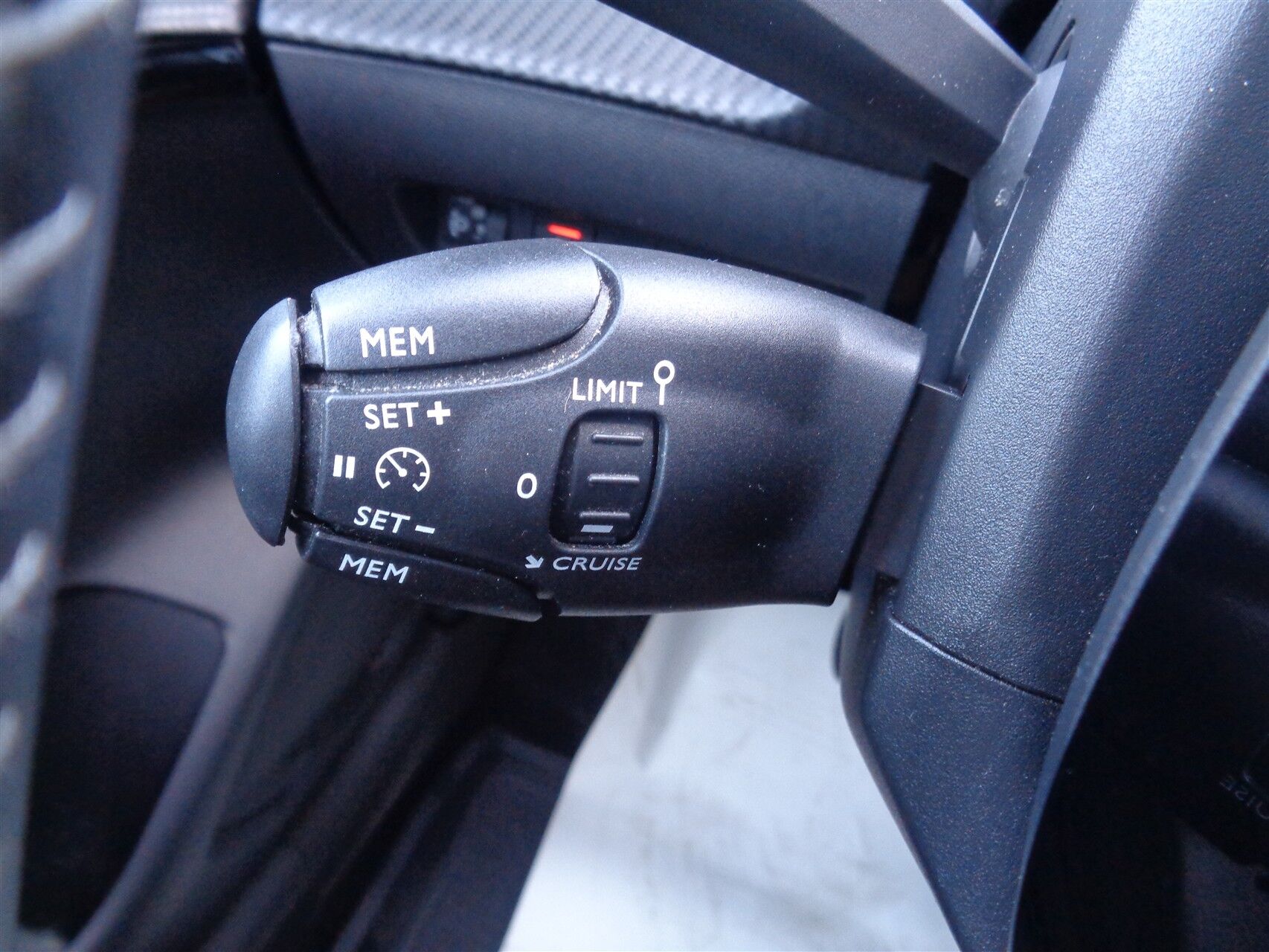 Billede af Peugeot e-208 EL Allure 136HK 5d Aut.
