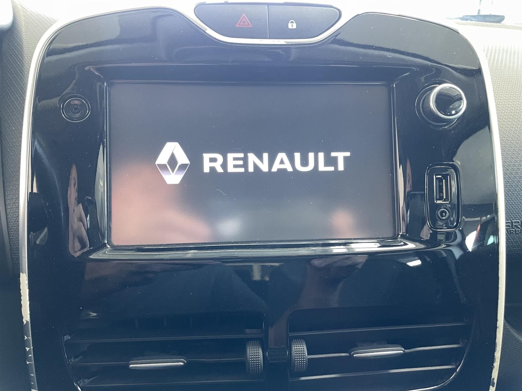 Billede af Renault Clio 0,9 TCE Expression Energy 90HK 5d