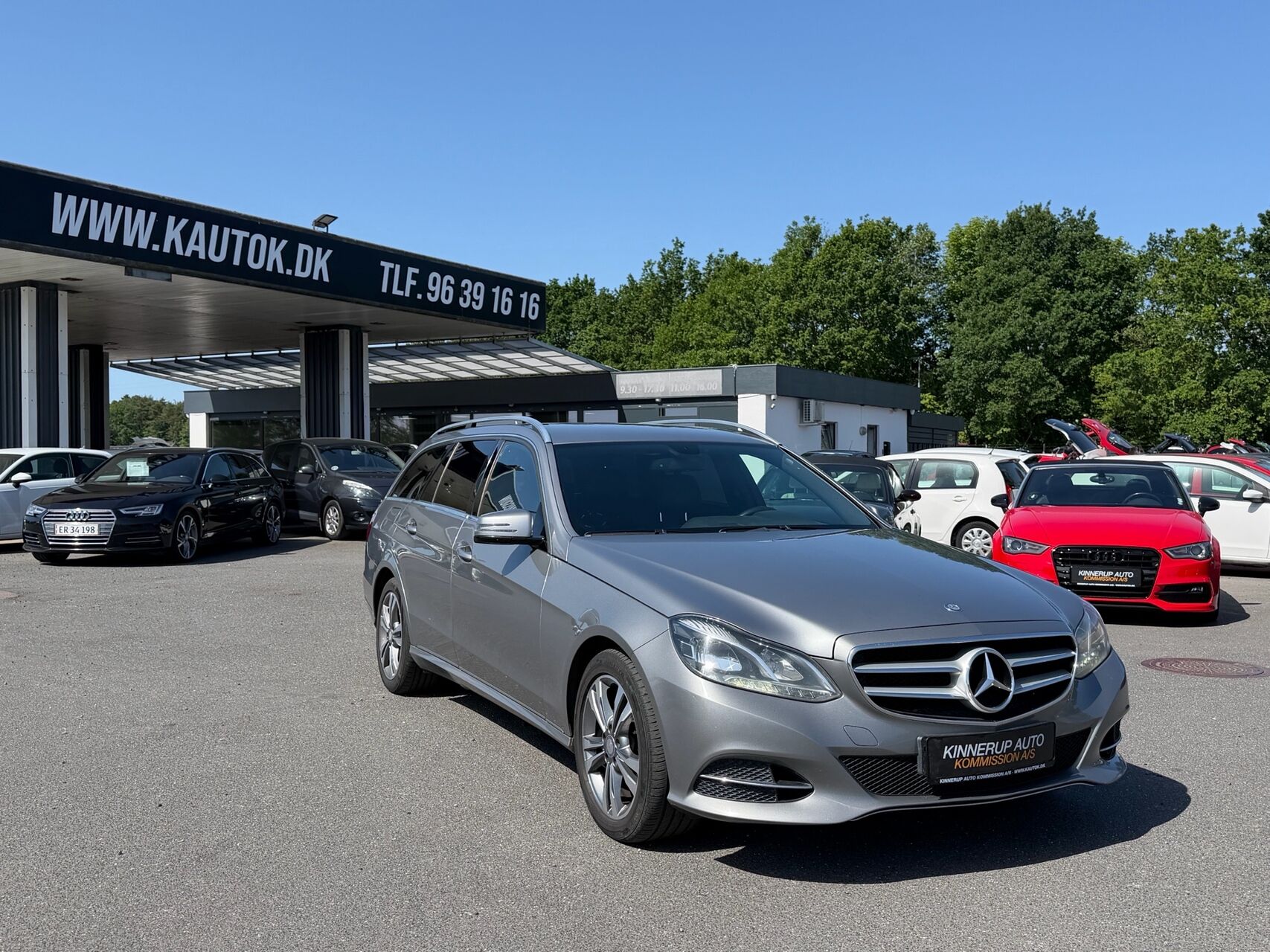 Billede af Mercedes-Benz E220 d T 2,1 Bluetec 9G-Tronic 170HK Stc 9g Aut.