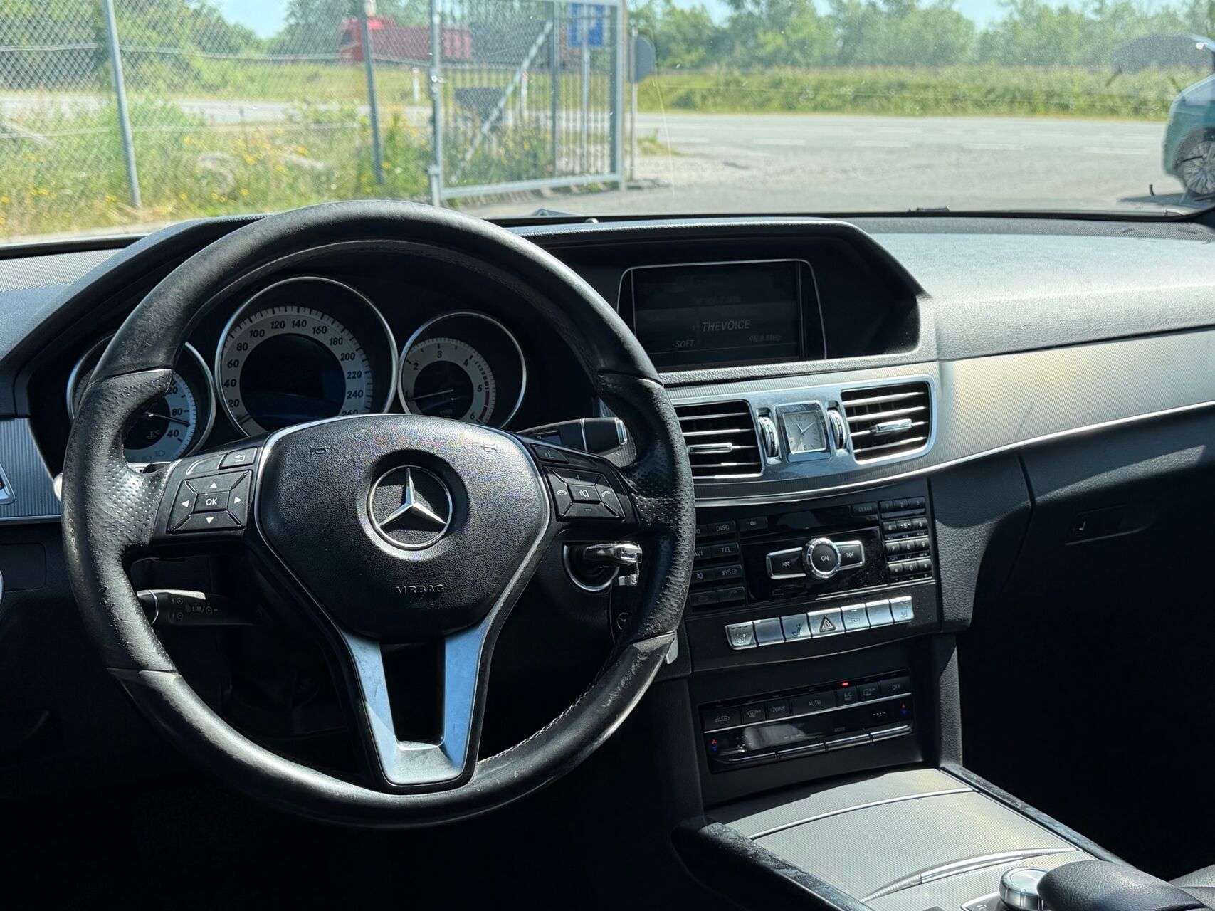Billede af Mercedes-Benz E220 d T 2,1 Bluetec 9G-Tronic 170HK Stc 9g Aut.