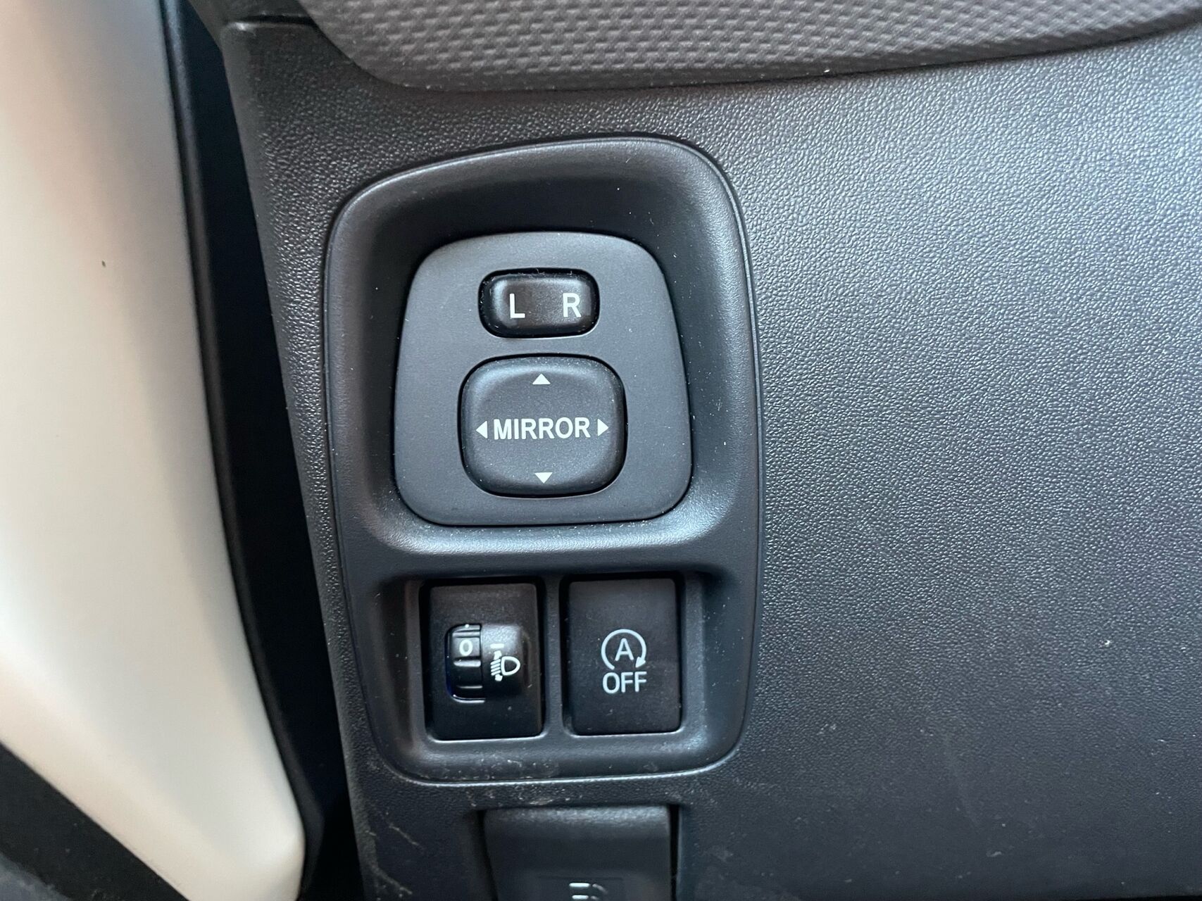 Billede af Peugeot 108 1,0 e-Vti Edition 210+ 72HK 5d