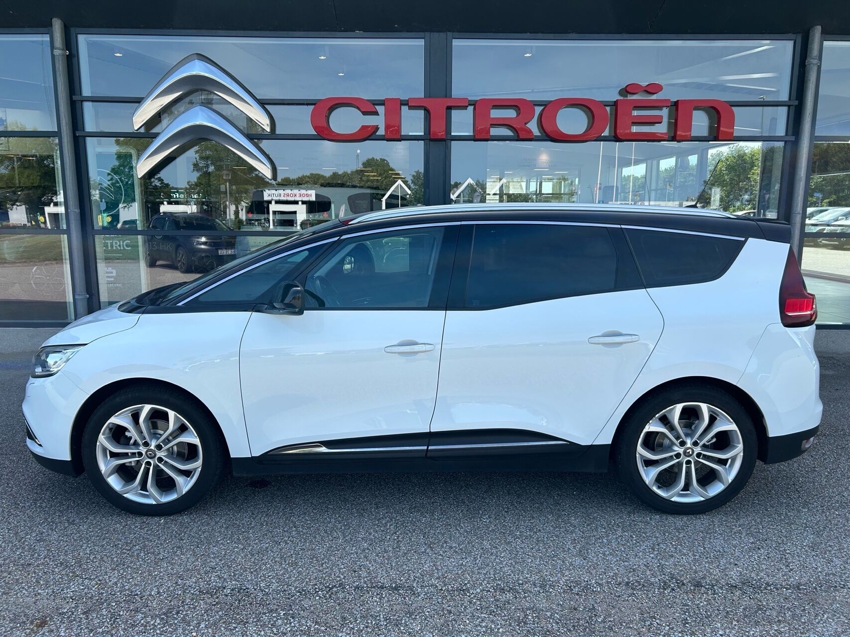 Billede af Renault Grand Scénic 1,3 TCE GPF Zen 140HK 6g