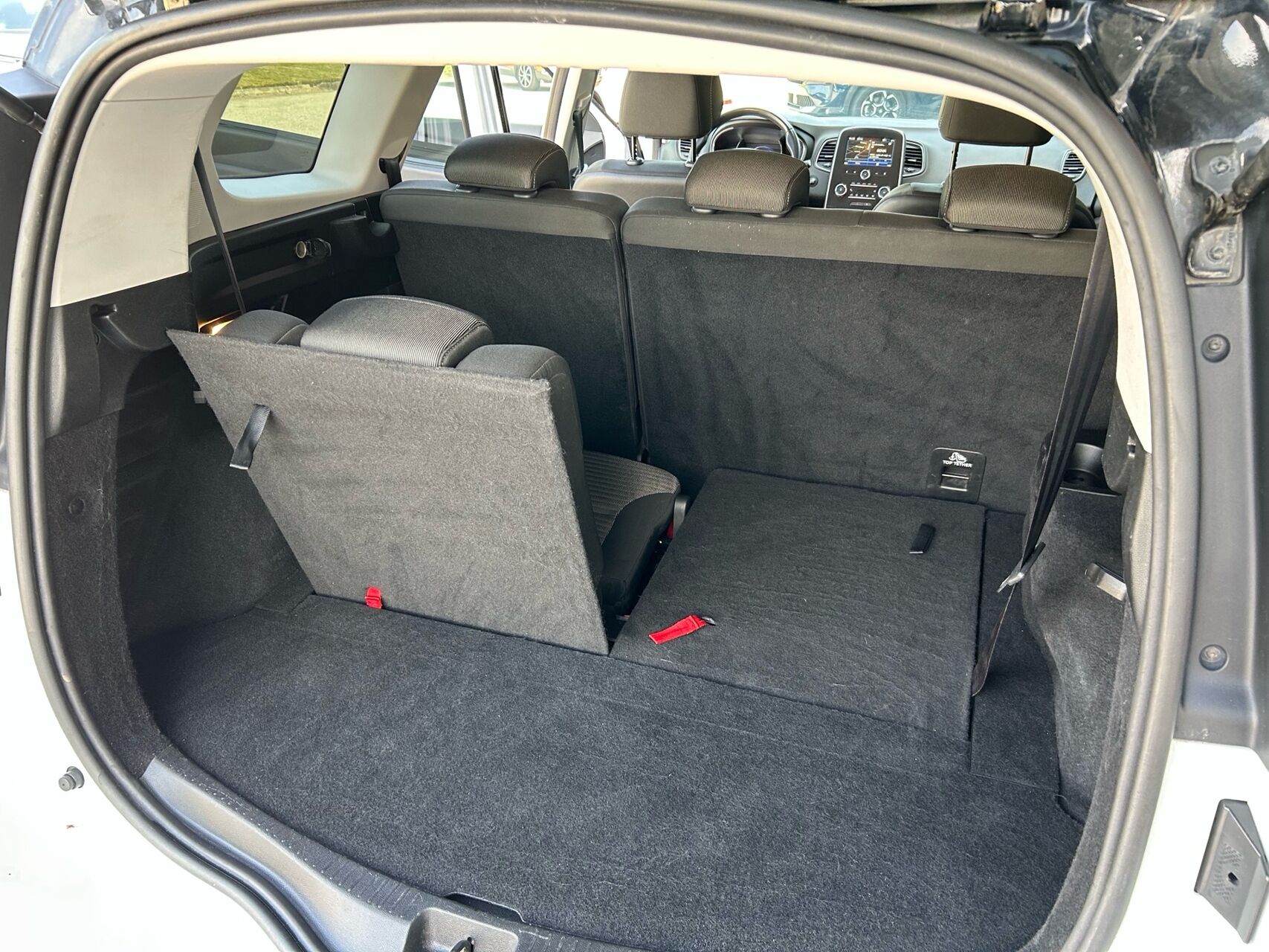 Billede af Renault Grand Scénic 1,3 TCE GPF Zen 140HK 6g