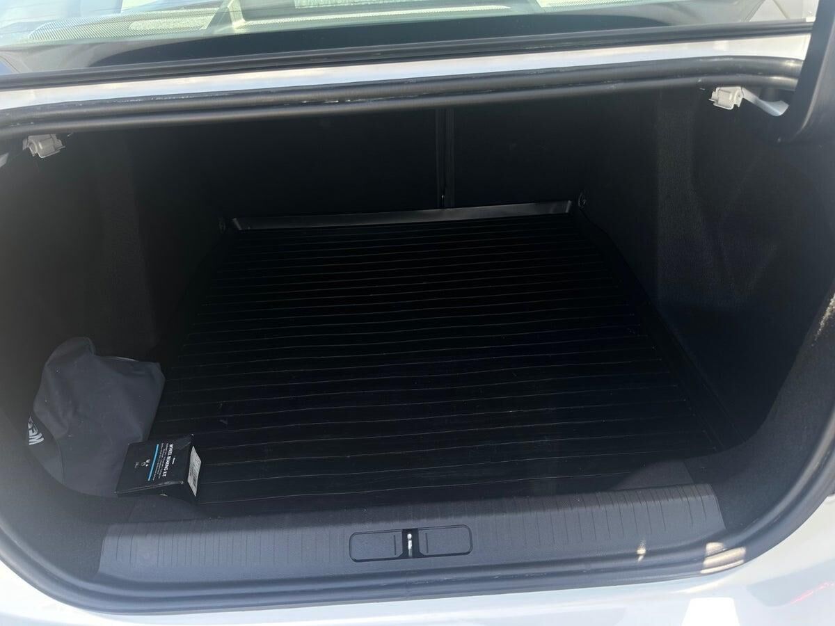 Billede af Citroën C4 X 1,2 PureTech Chevron Sport EAT8 130HK 5d 8g Aut.
