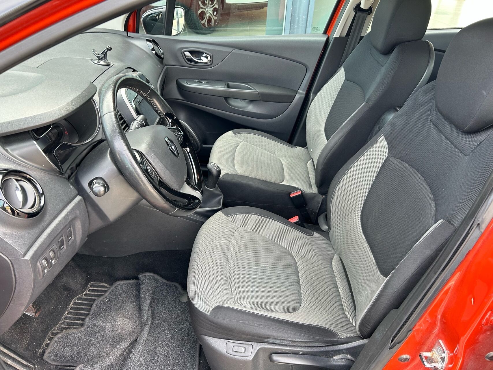 Billede af Renault Captur 1,5 Energy DCI Expression 90HK 5d