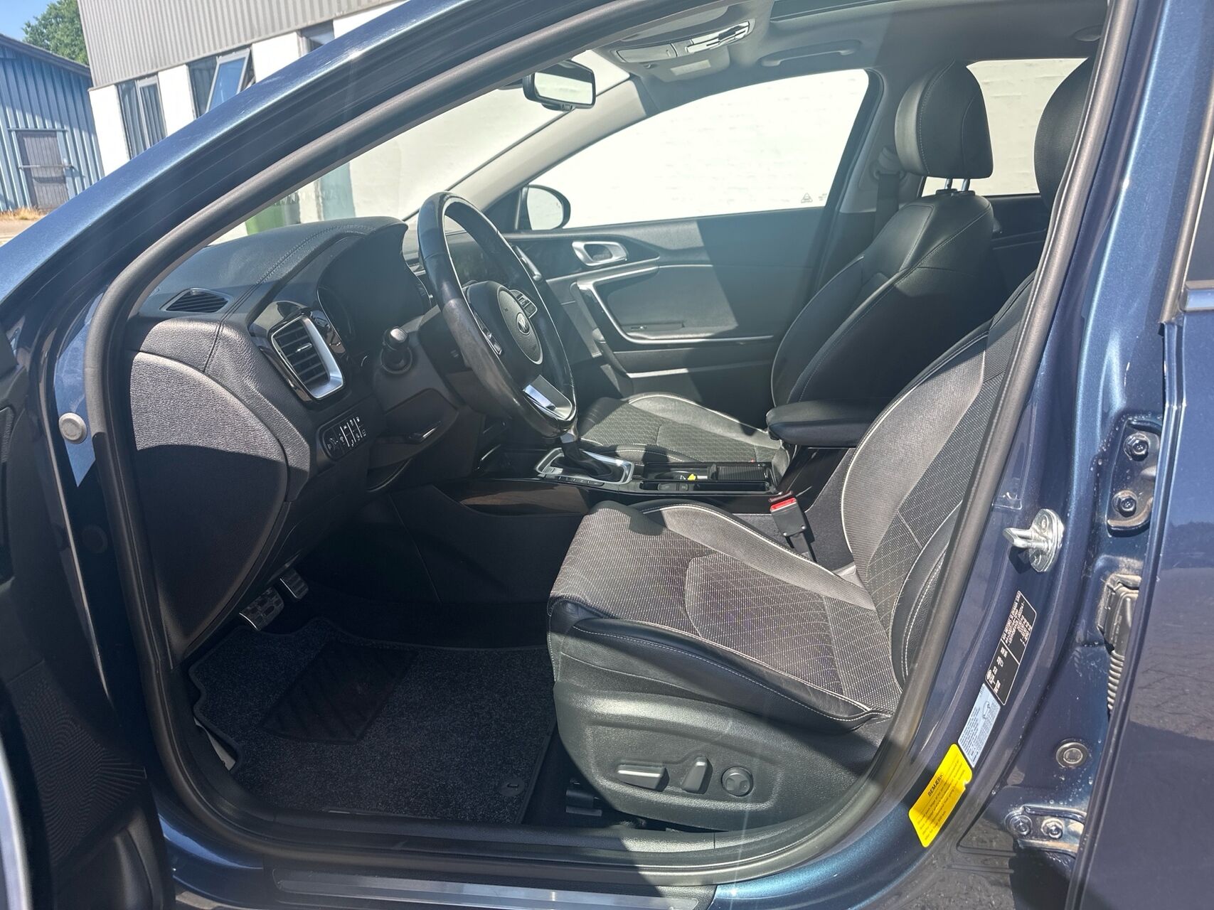 Billede af Kia Ceed SW 1,6 GDI PHEV  Plugin-hybrid Upgrade DCT 141HK Stc 6g Aut.