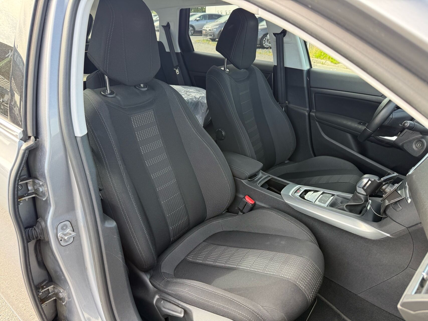 Billede af Peugeot 308 SW 2,0 Blue e-HDI Allure EAT6 150HK Stc 6g Aut.