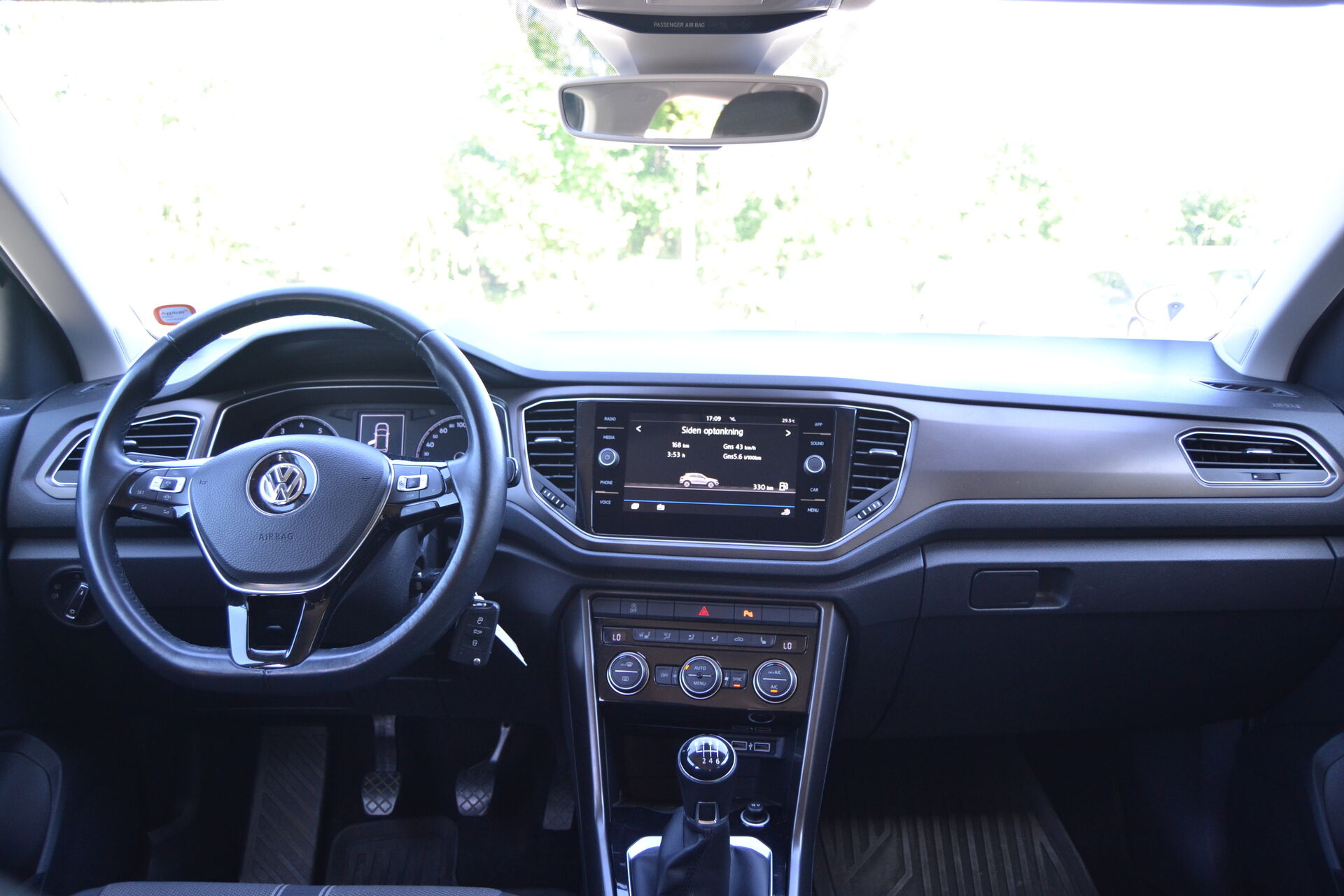 Billede af VW T-Roc 1,0 TSI Style 115HK 5d 6g