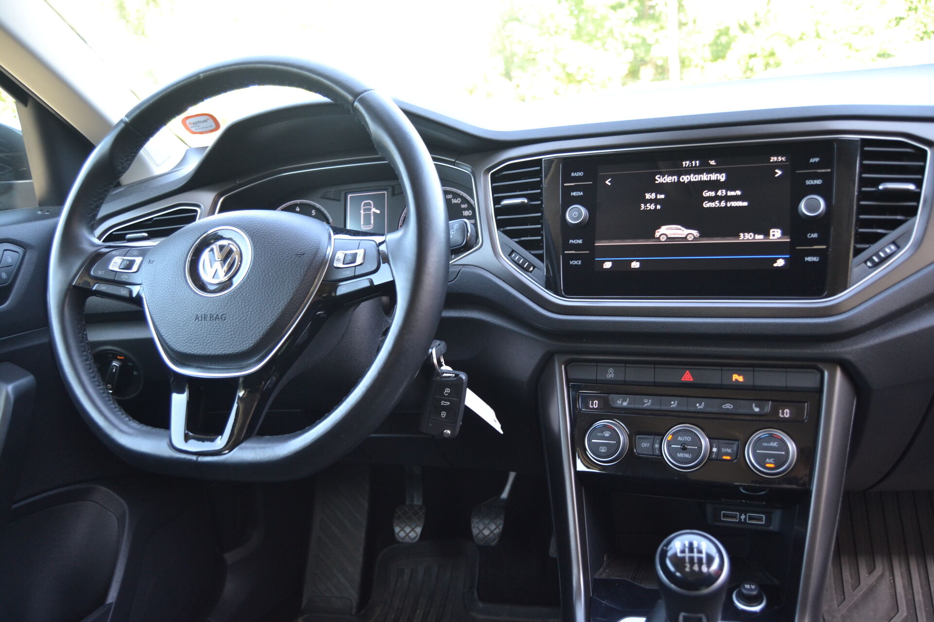 Billede af VW T-Roc 1,0 TSI Style 115HK 5d 6g