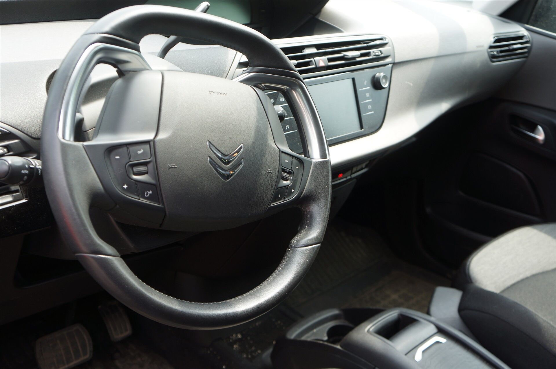 Billede af Citroën C4 SpaceTourer 1,5 Blue HDi Platinum EAT8 130HK 8g Aut.